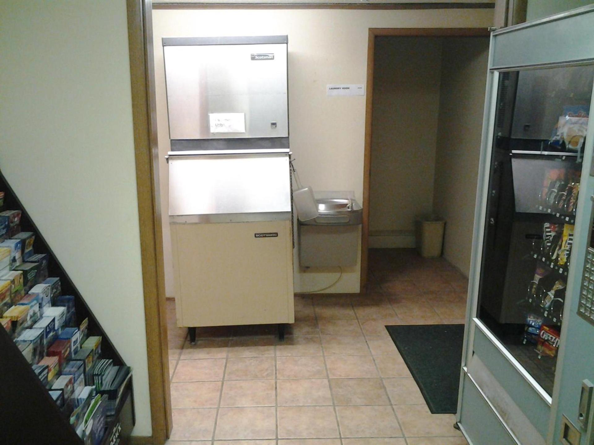 Xenia Country Inn photo 24