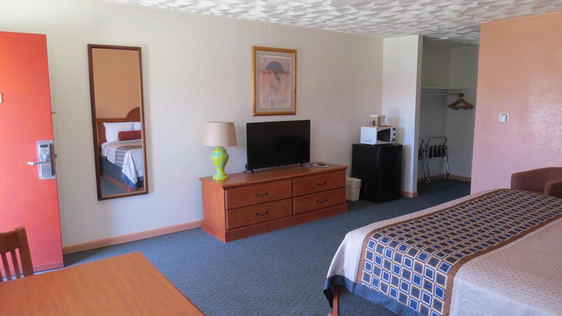 Casa Lemus Inn photo 25