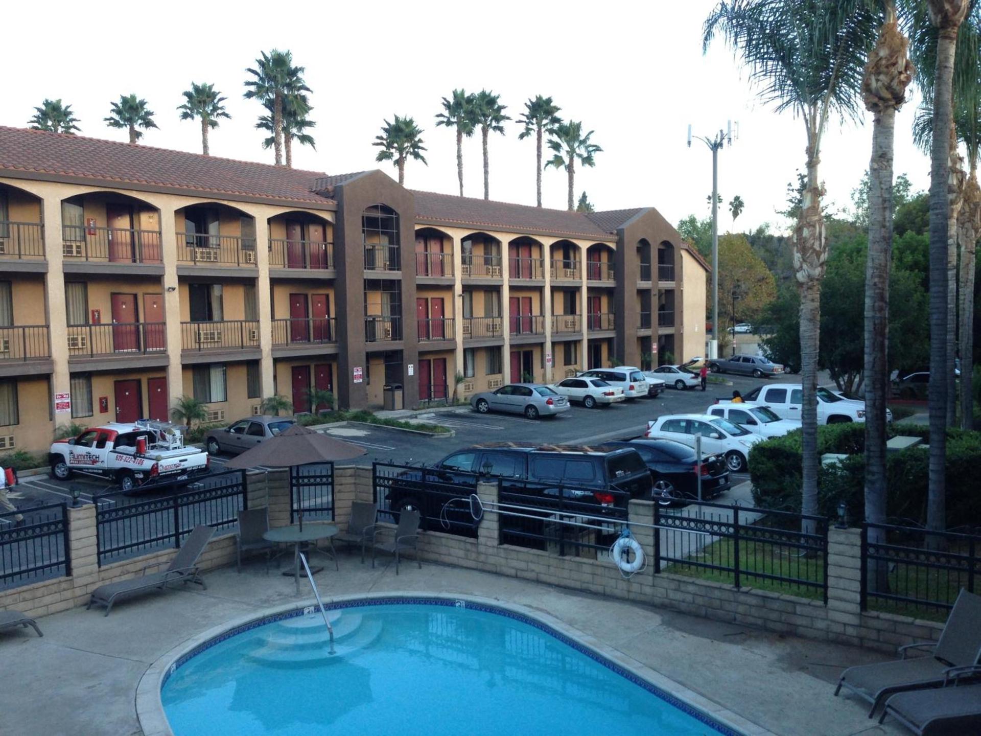 Five Star Inn — hotel in West Covina