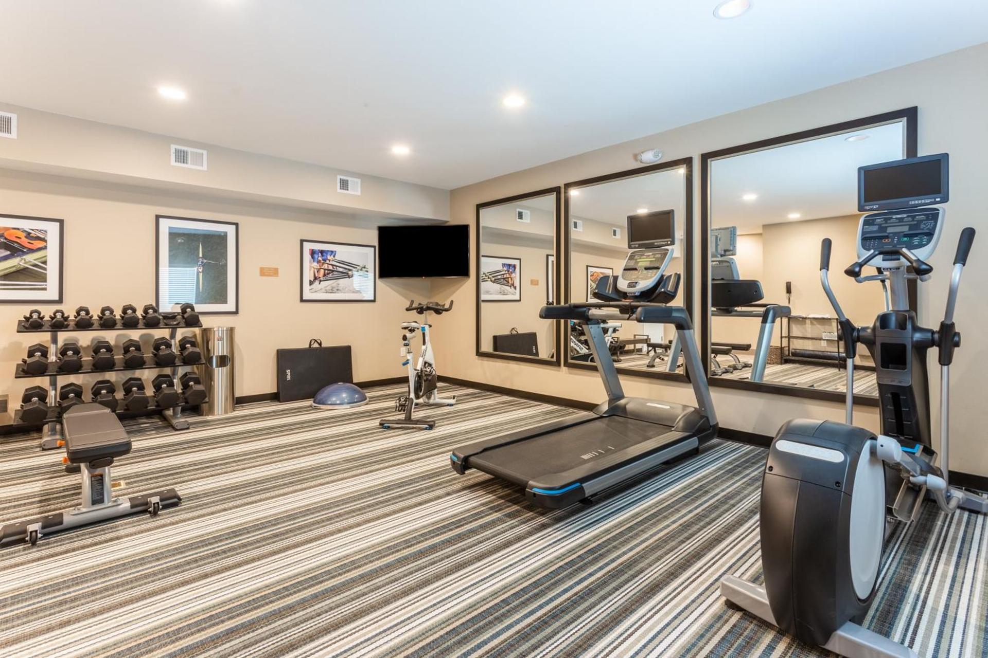 Candlewood Suites - Davenport by IHG photo 13
