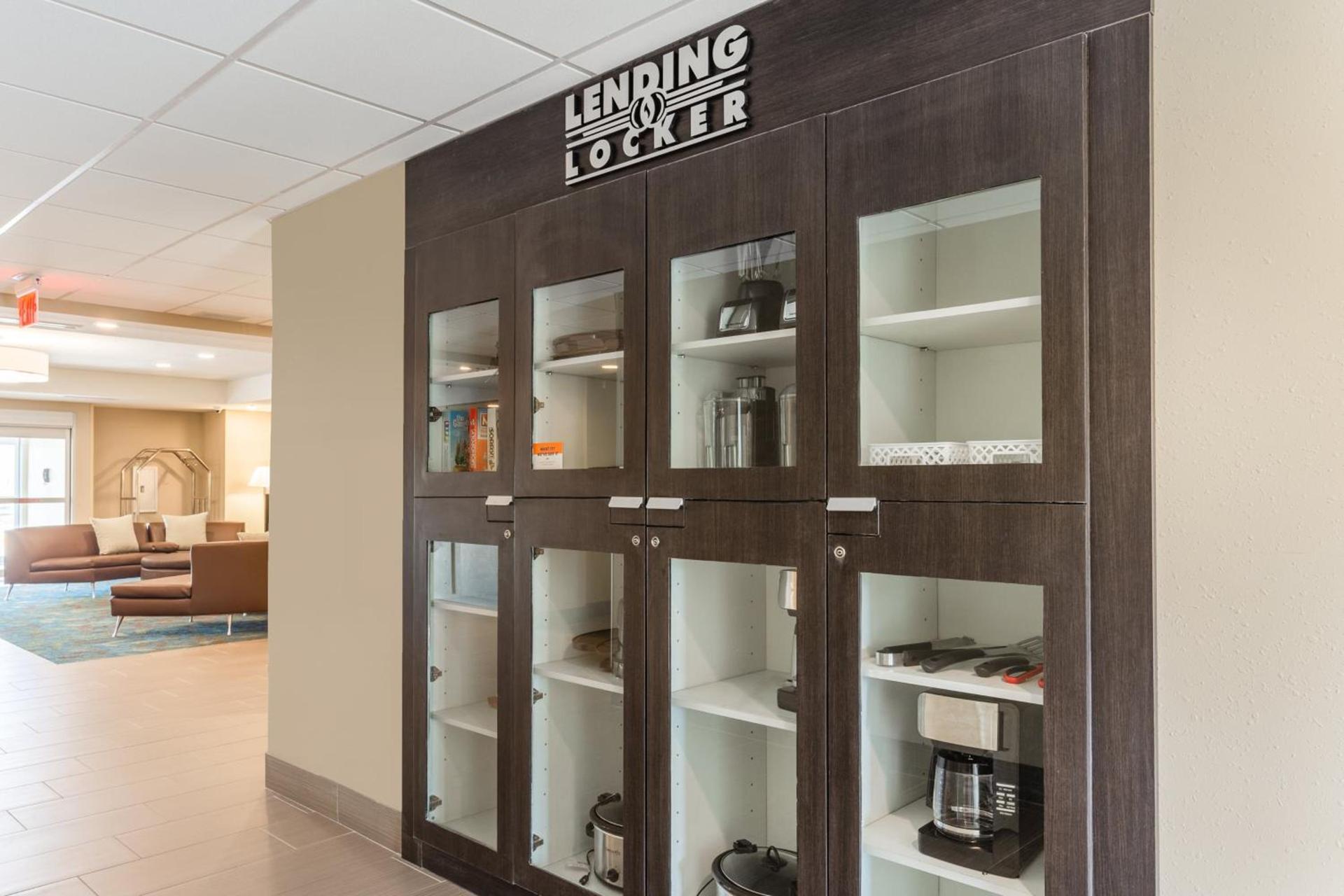 Candlewood Suites - Davenport by IHG photo 6