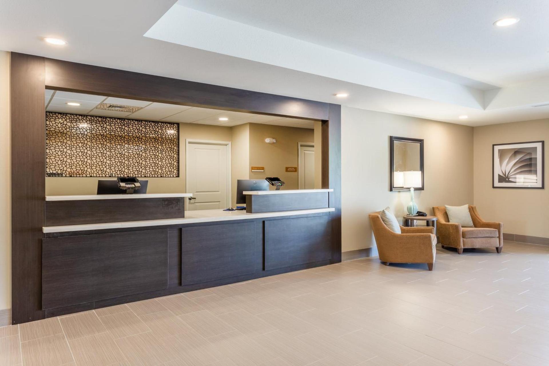 Candlewood Suites - Davenport by IHG photo 11