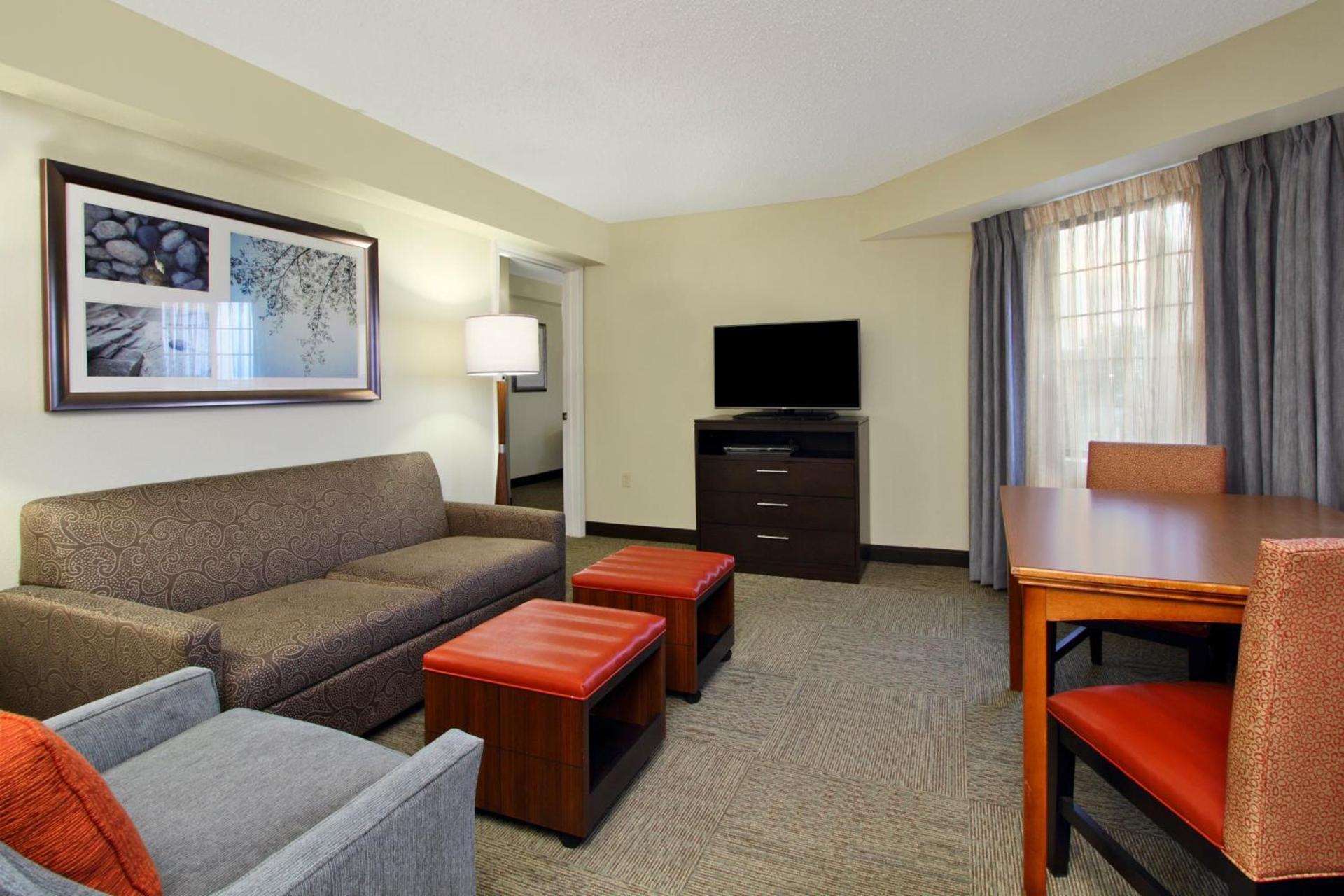 Staybridge Suites Tysons - McLean by IHG photo 15