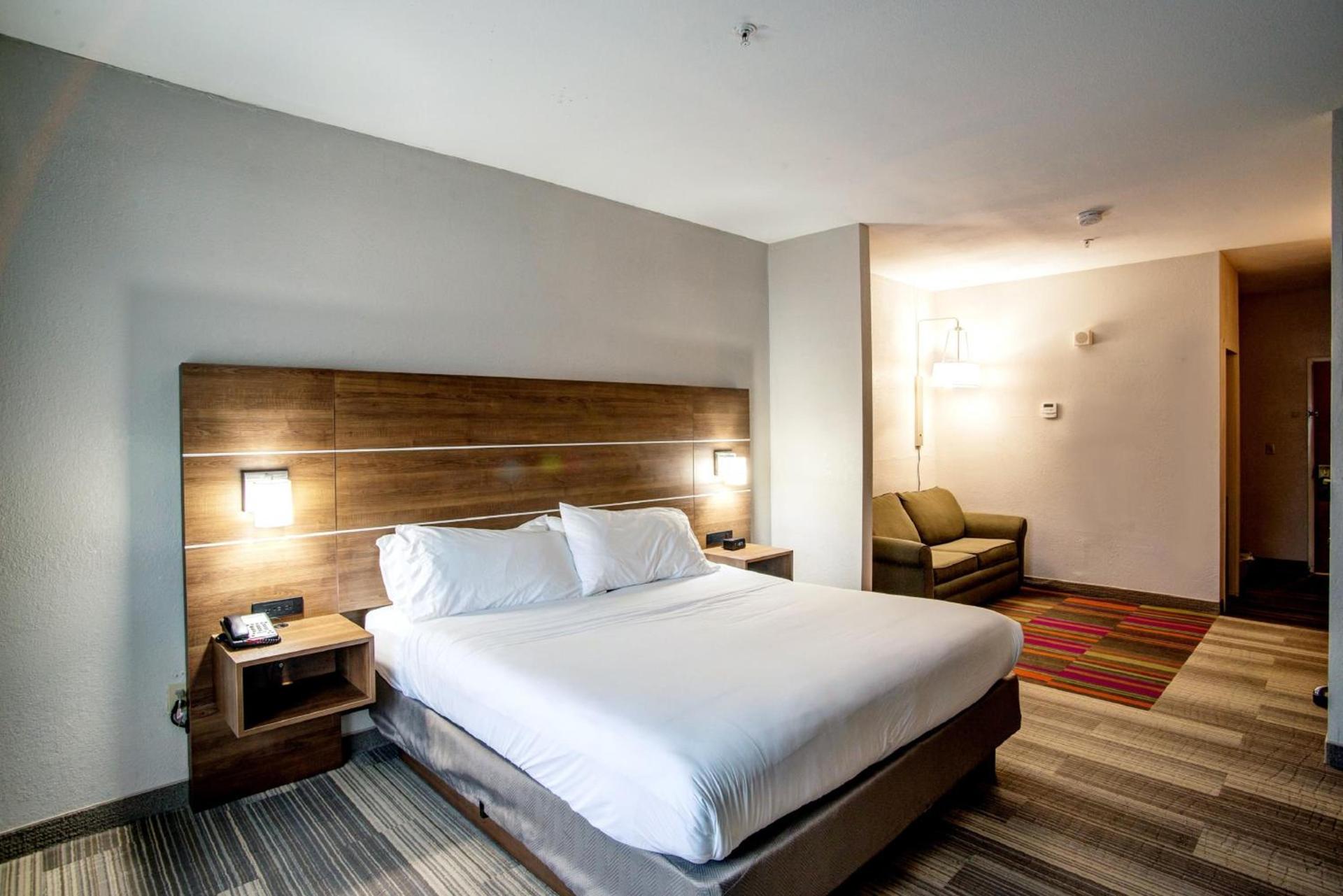 Holiday Inn Express La Plata by IHG photo 27