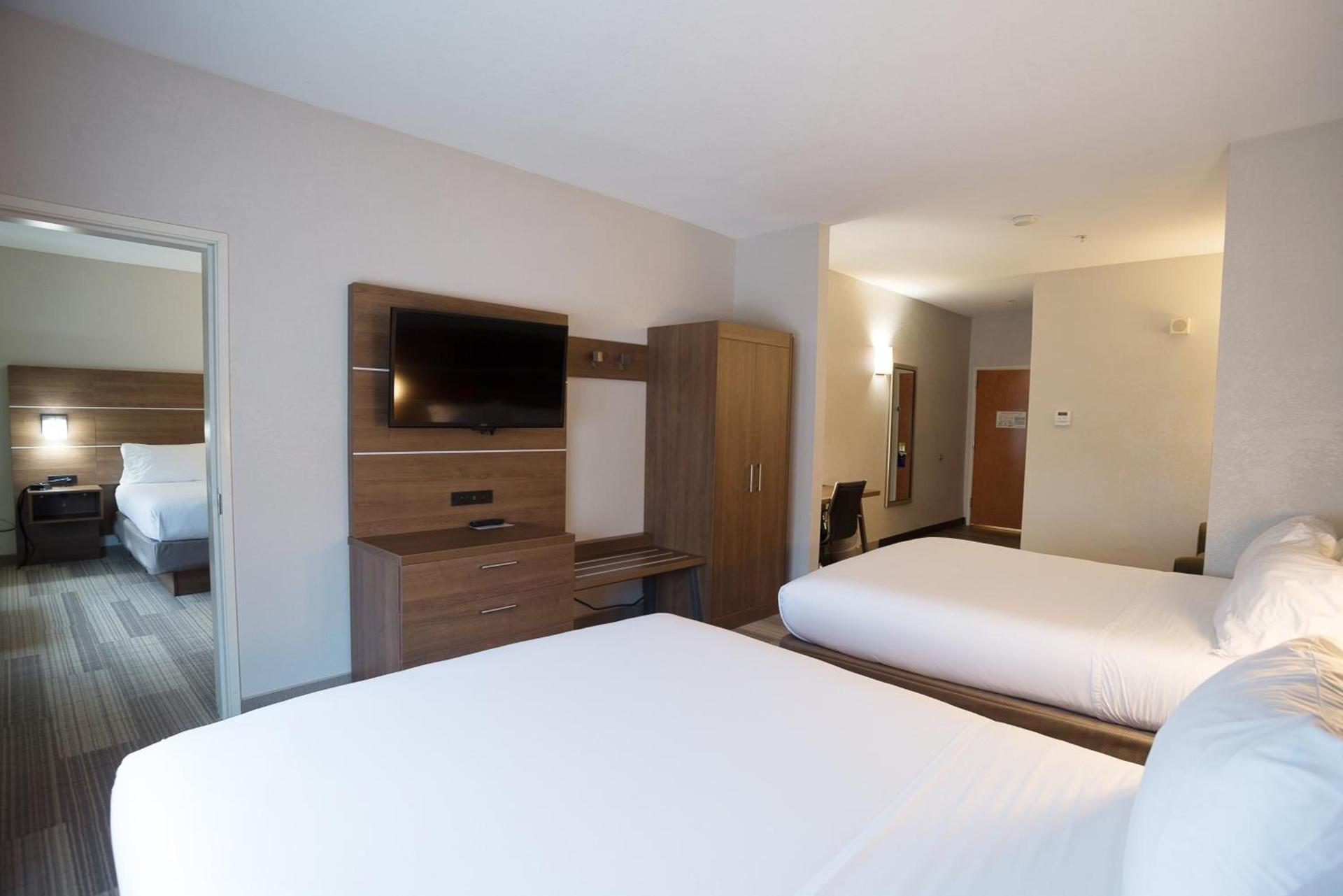 Holiday Inn Express La Plata by IHG photo 24