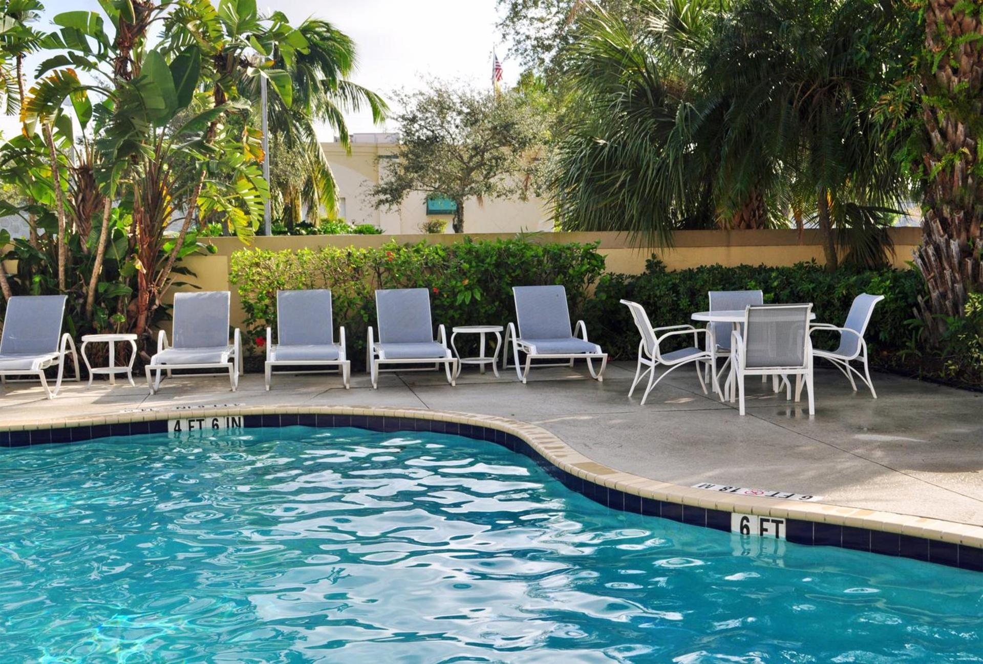 Holiday Inn Express Boca Raton - West by IHG photo 4