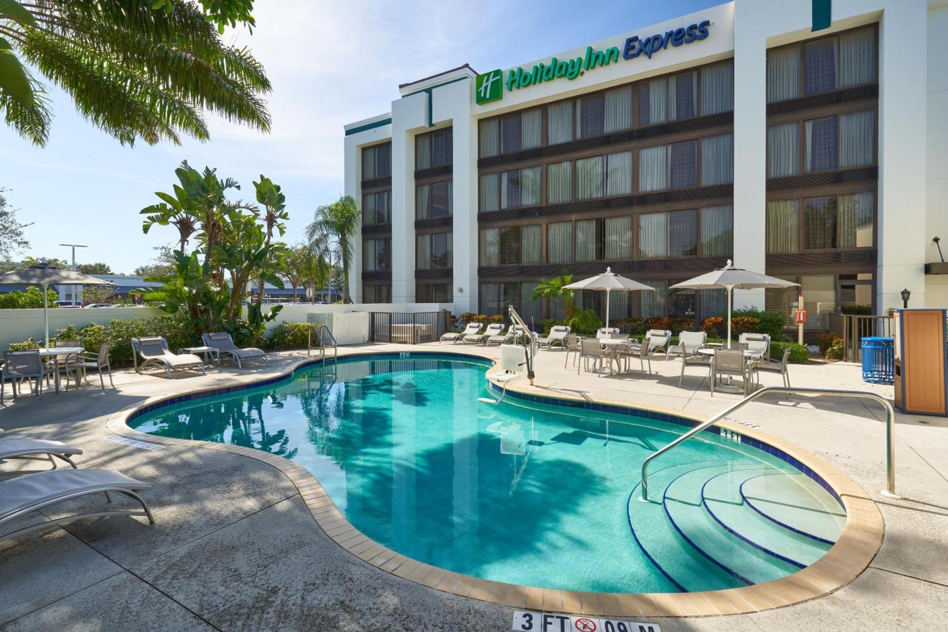 Holiday Inn Express Boca Raton - West by IHG photo 7