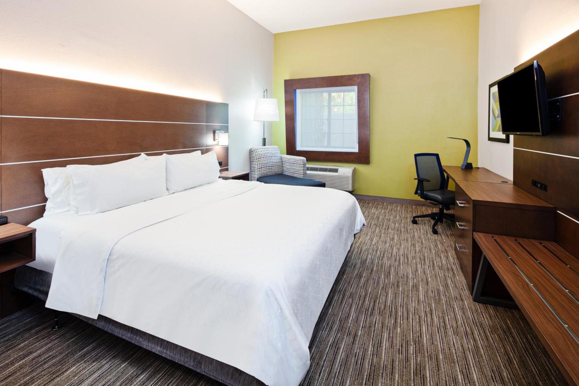 Holiday Inn Express & Suites Rancho Mirage - Palm Spgs Area by IHG photo 26