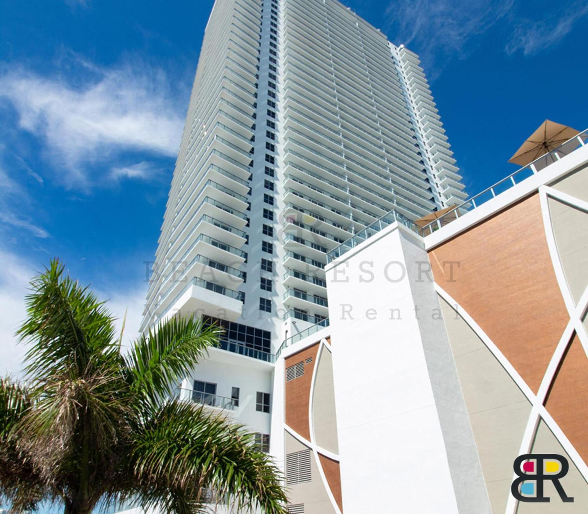 HYDE Beach House Apartments photo 41