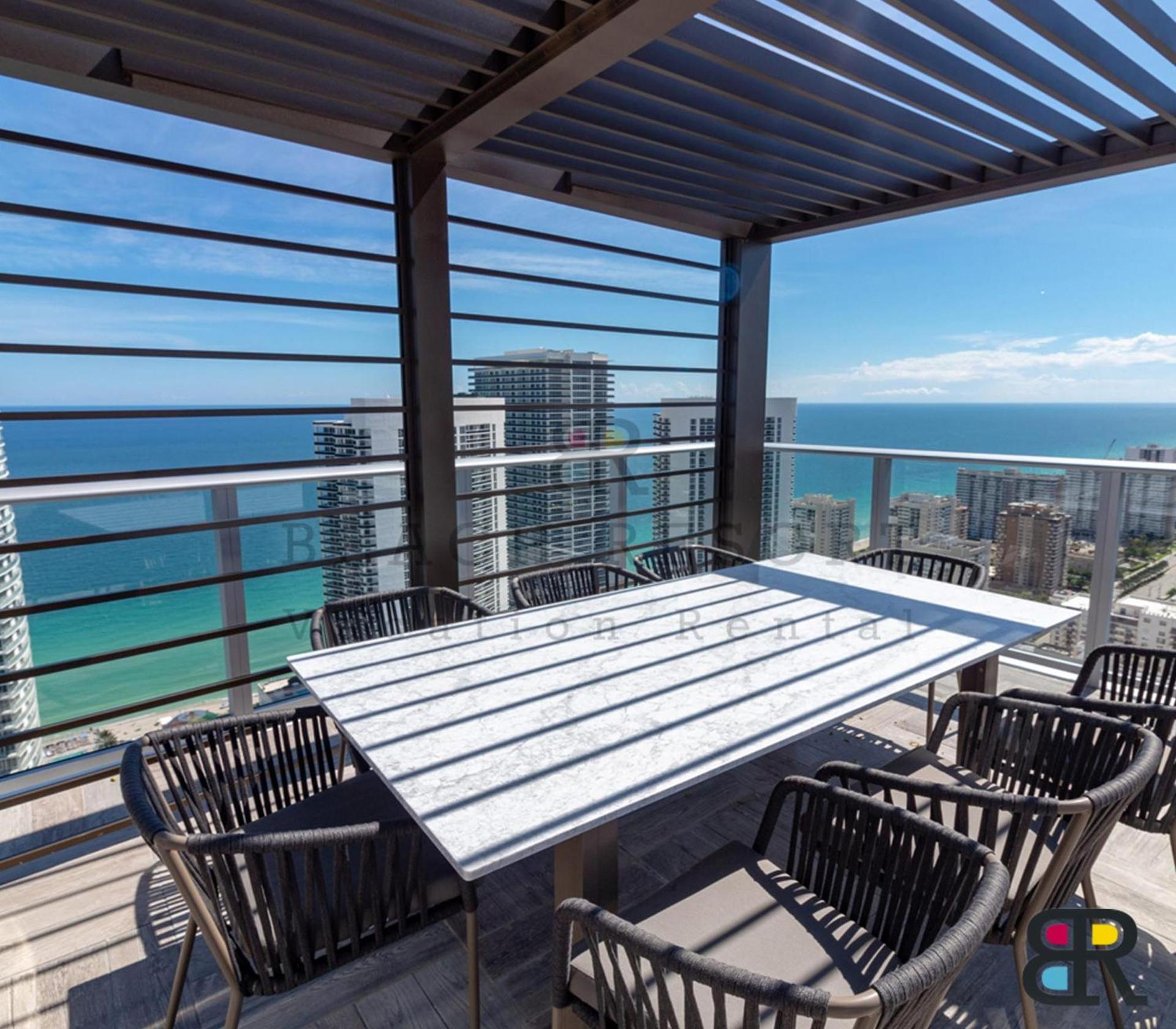 HYDE Beach House Apartments photo 62