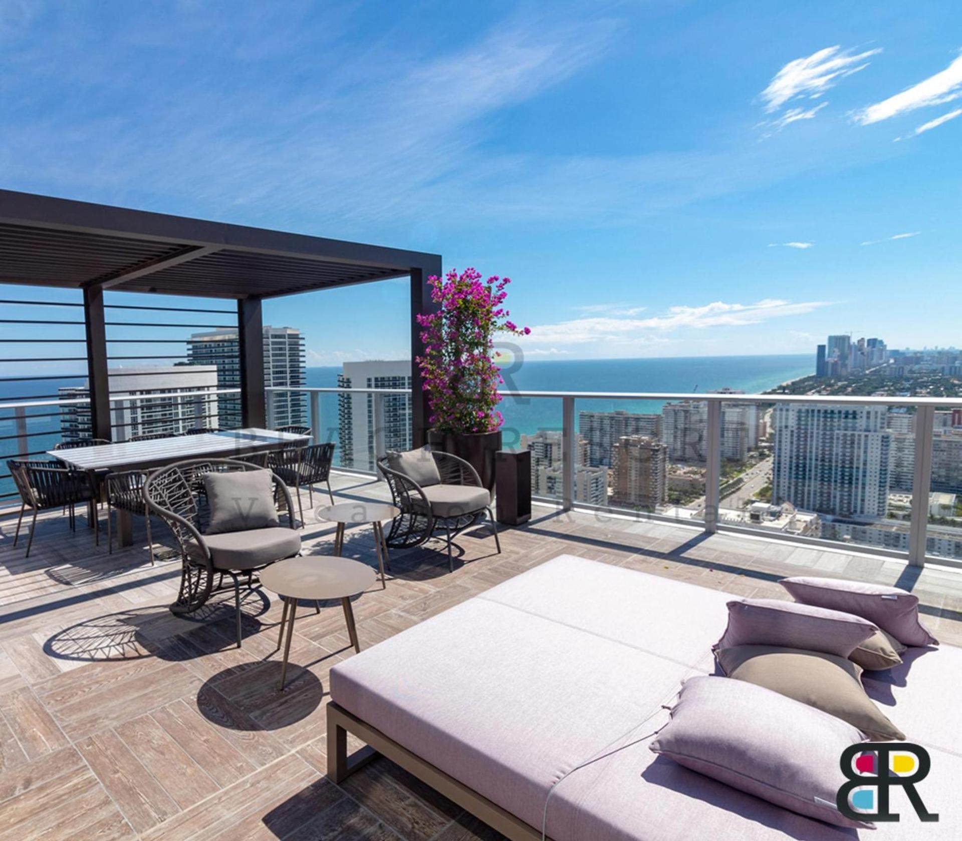 HYDE Beach House Apartments photo 66
