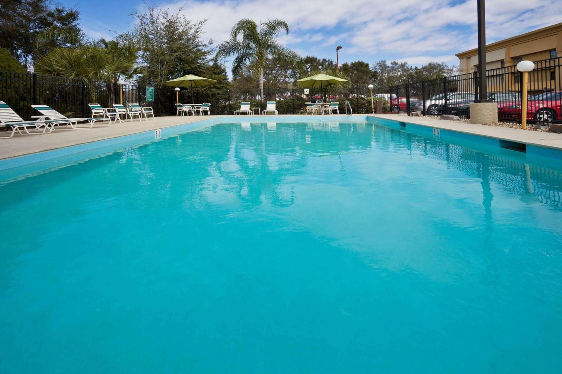 La Quinta by Wyndham Tampa Fairgrounds - Casino photo 32