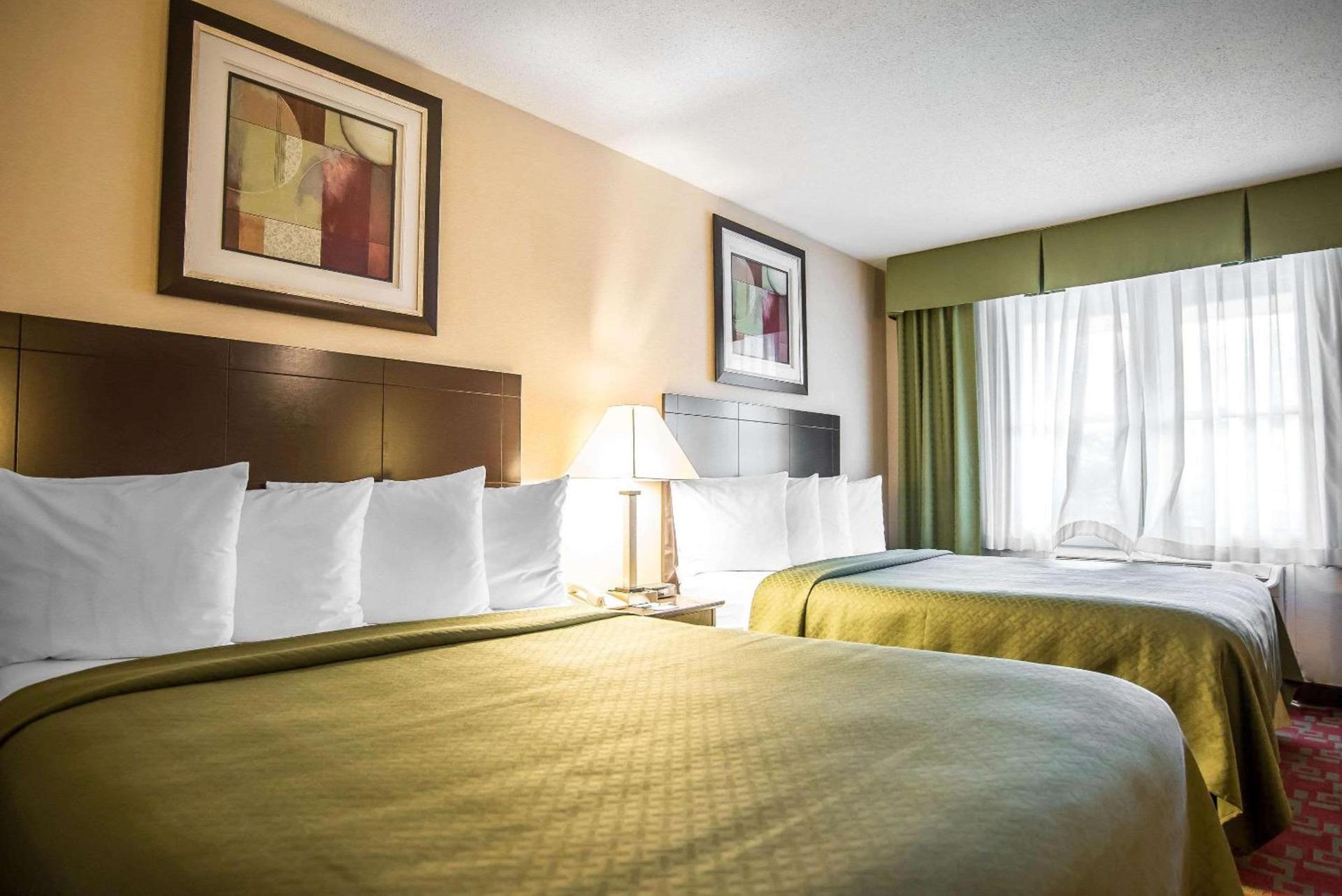 Quality Inn Shelburne - Burlington photo 12