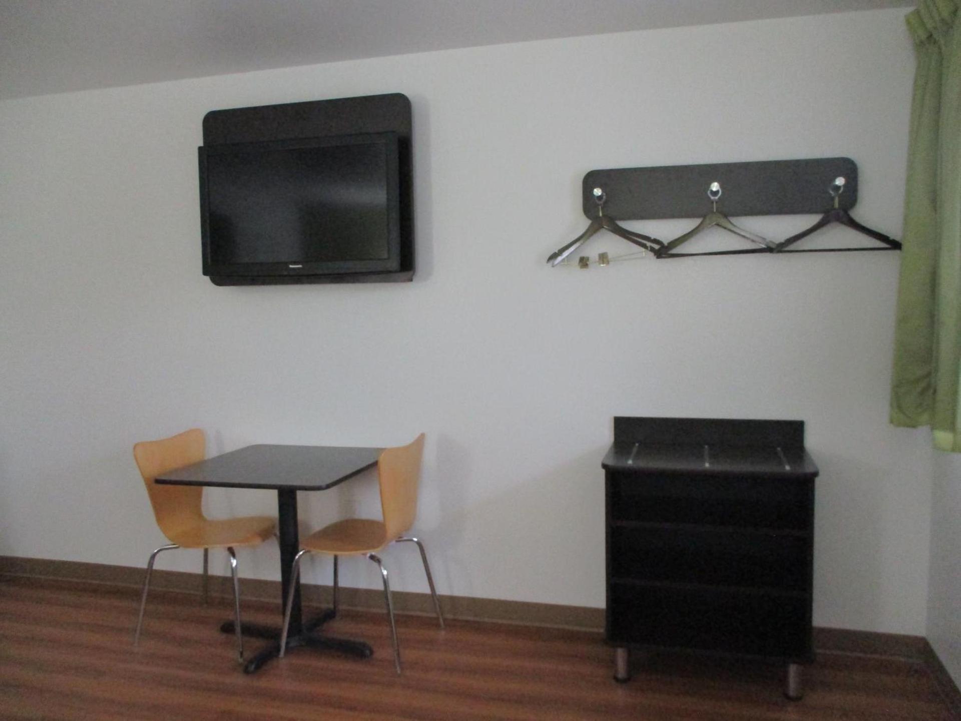 Motel 6-North Olmsted, OH - Cleveland photo 36