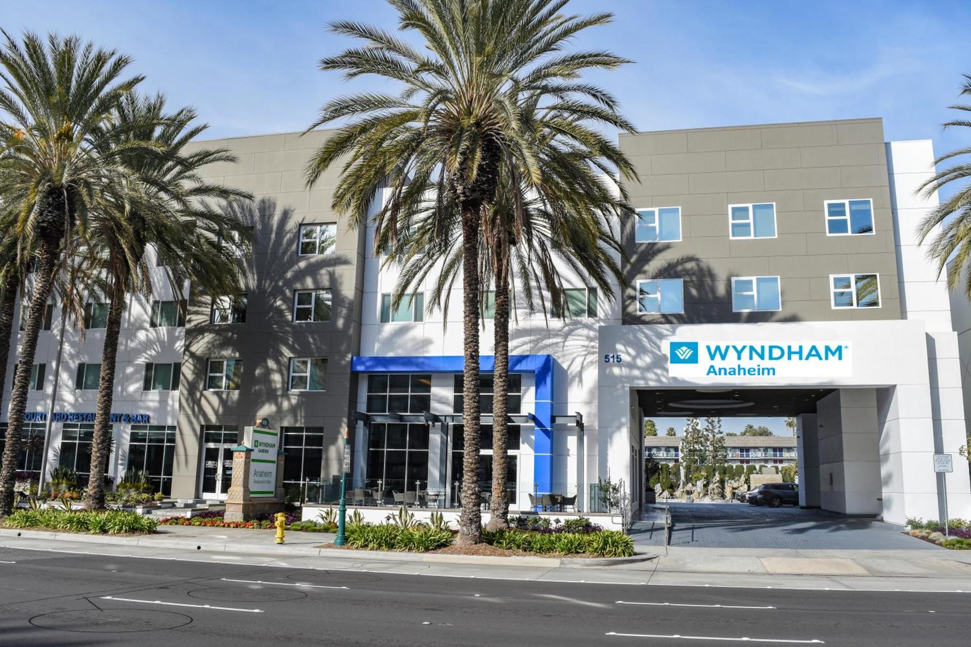 Wyndham Anaheim photo 70