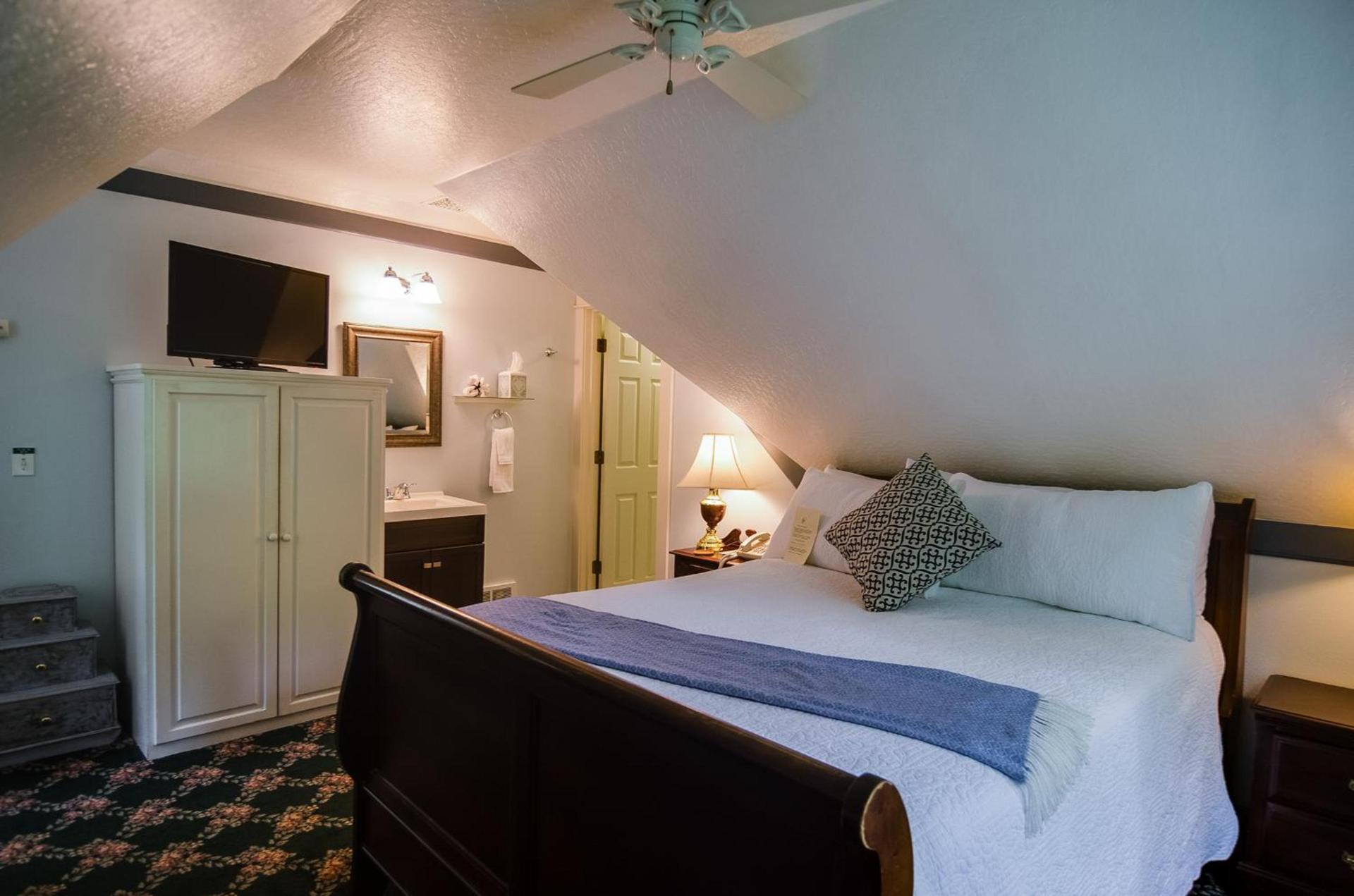 The Campbell House Inn photo 83