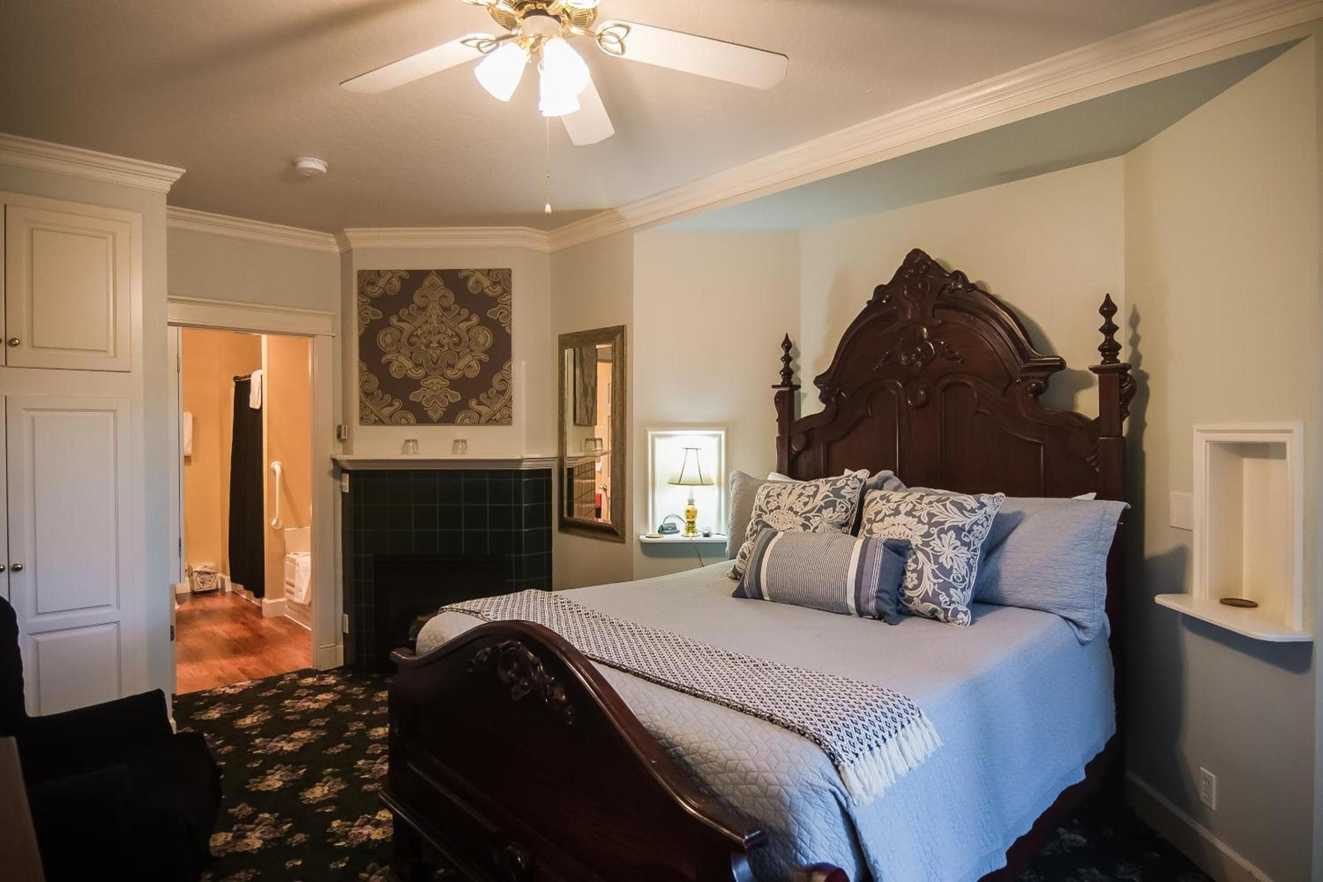 The Campbell House Inn photo 58