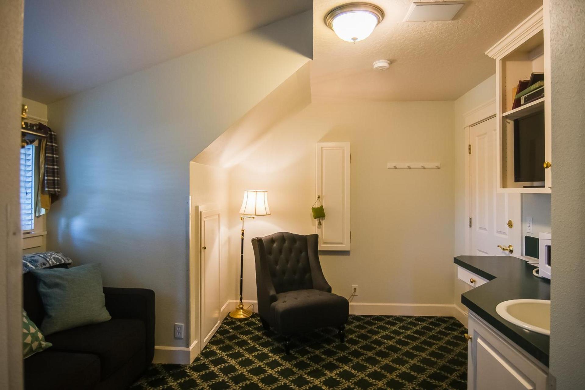 The Campbell House Inn photo 35