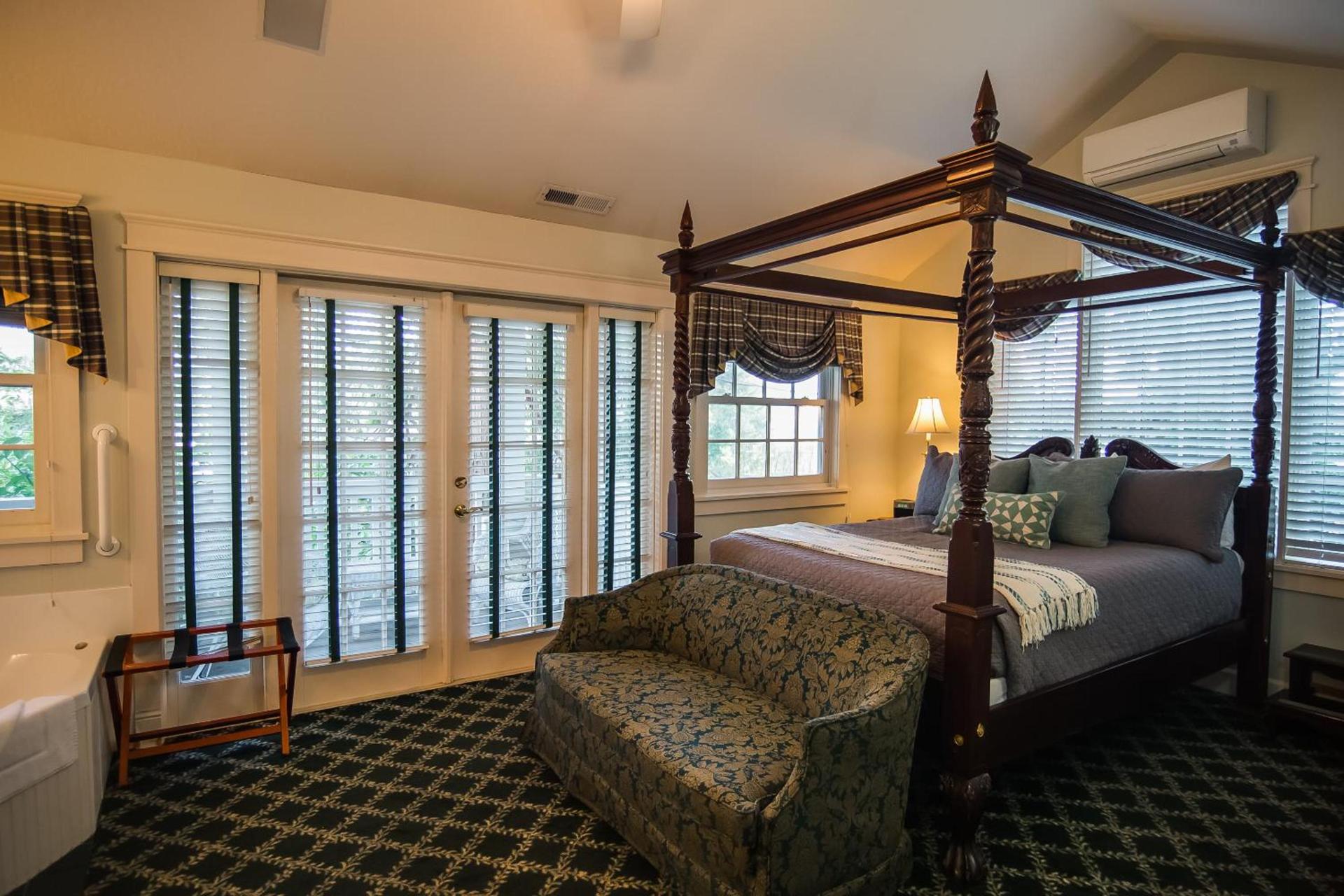 The Campbell House Inn photo 37