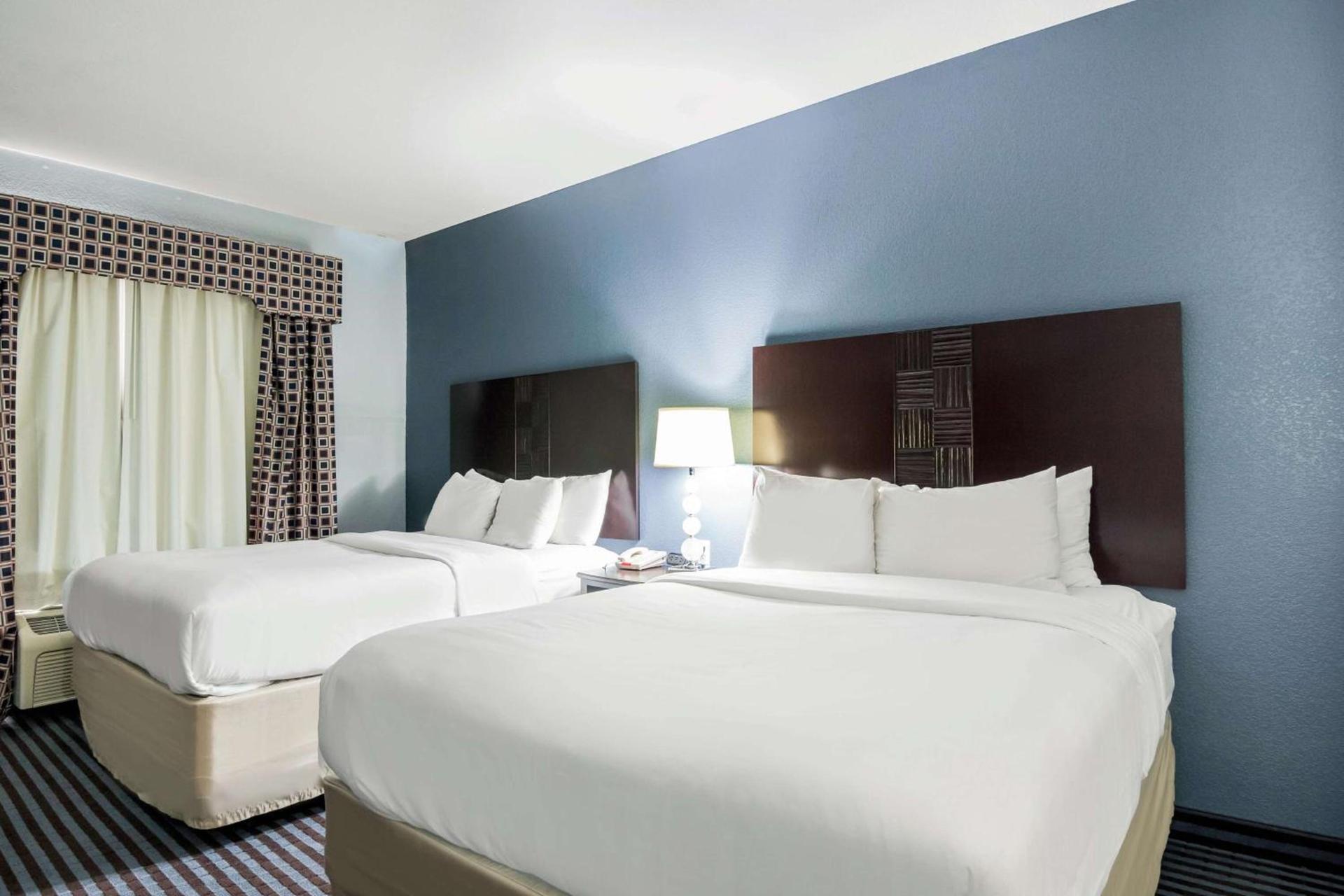 Baymont by Wyndham Mineral Wells photo 7