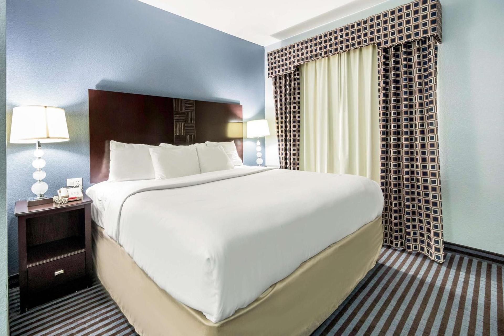 Baymont by Wyndham Mineral Wells photo 5