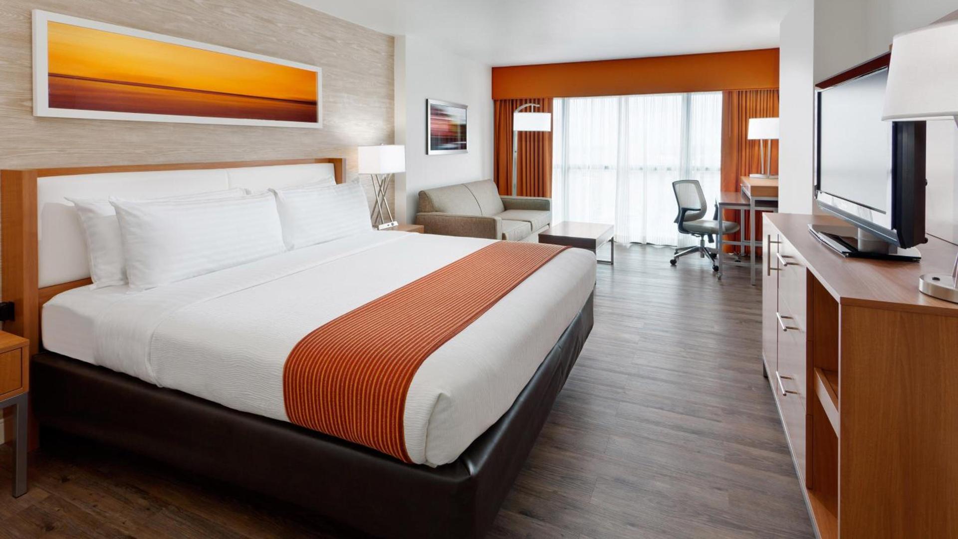 Holiday Inn San Antonio-Riverwalk by IHG photo 18