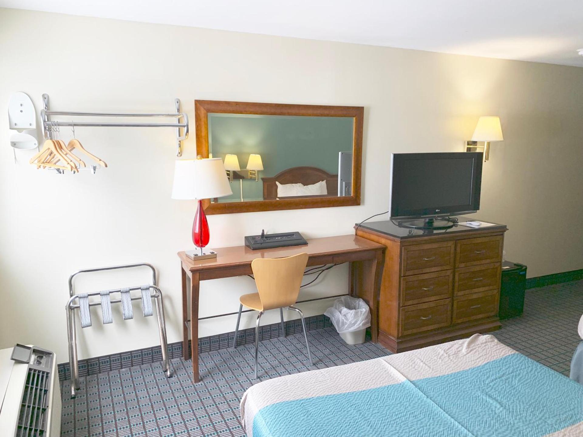 Motel 6 McGraw, NY - Cortland photo 40