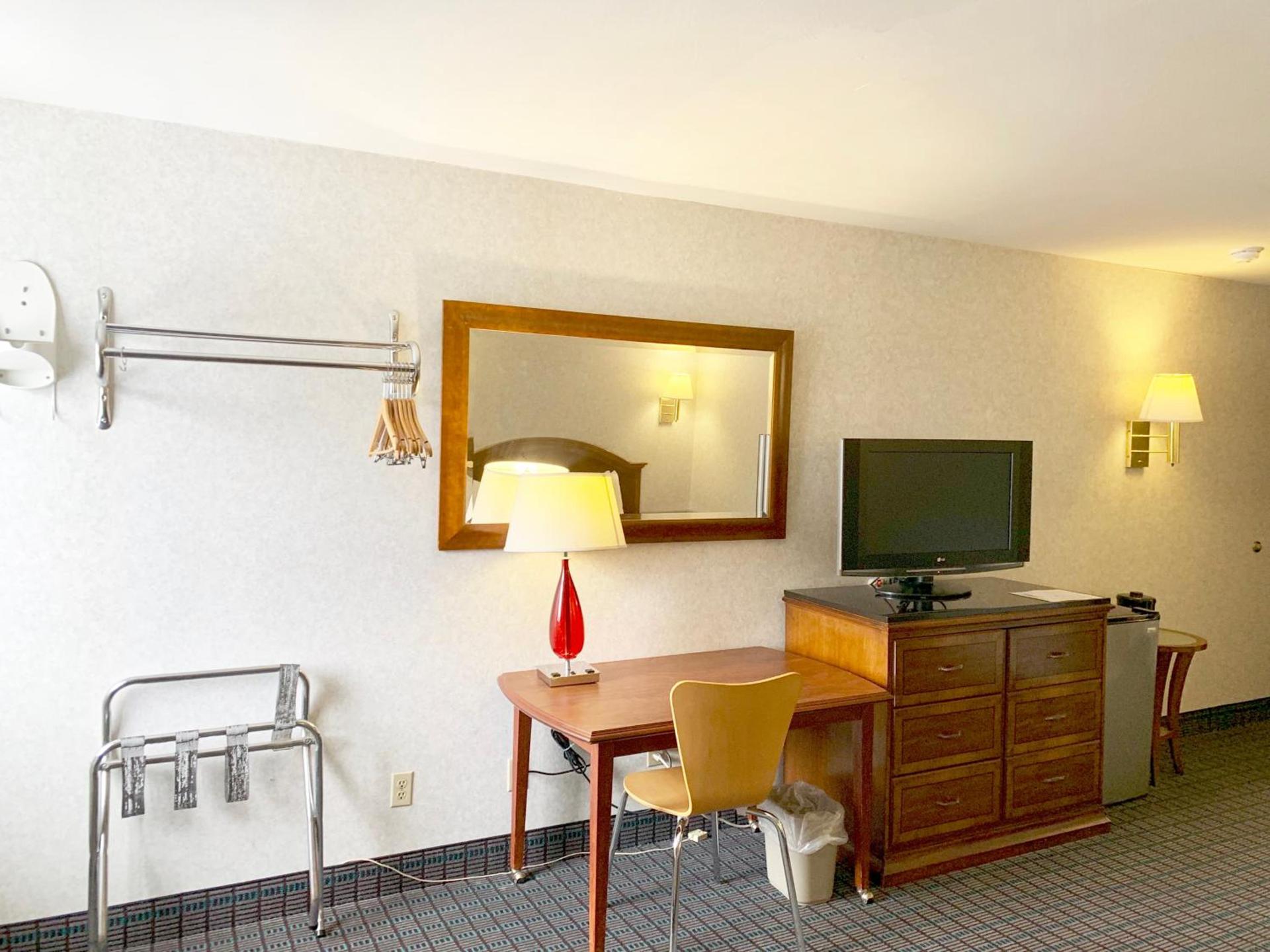 Motel 6 McGraw, NY - Cortland photo 37
