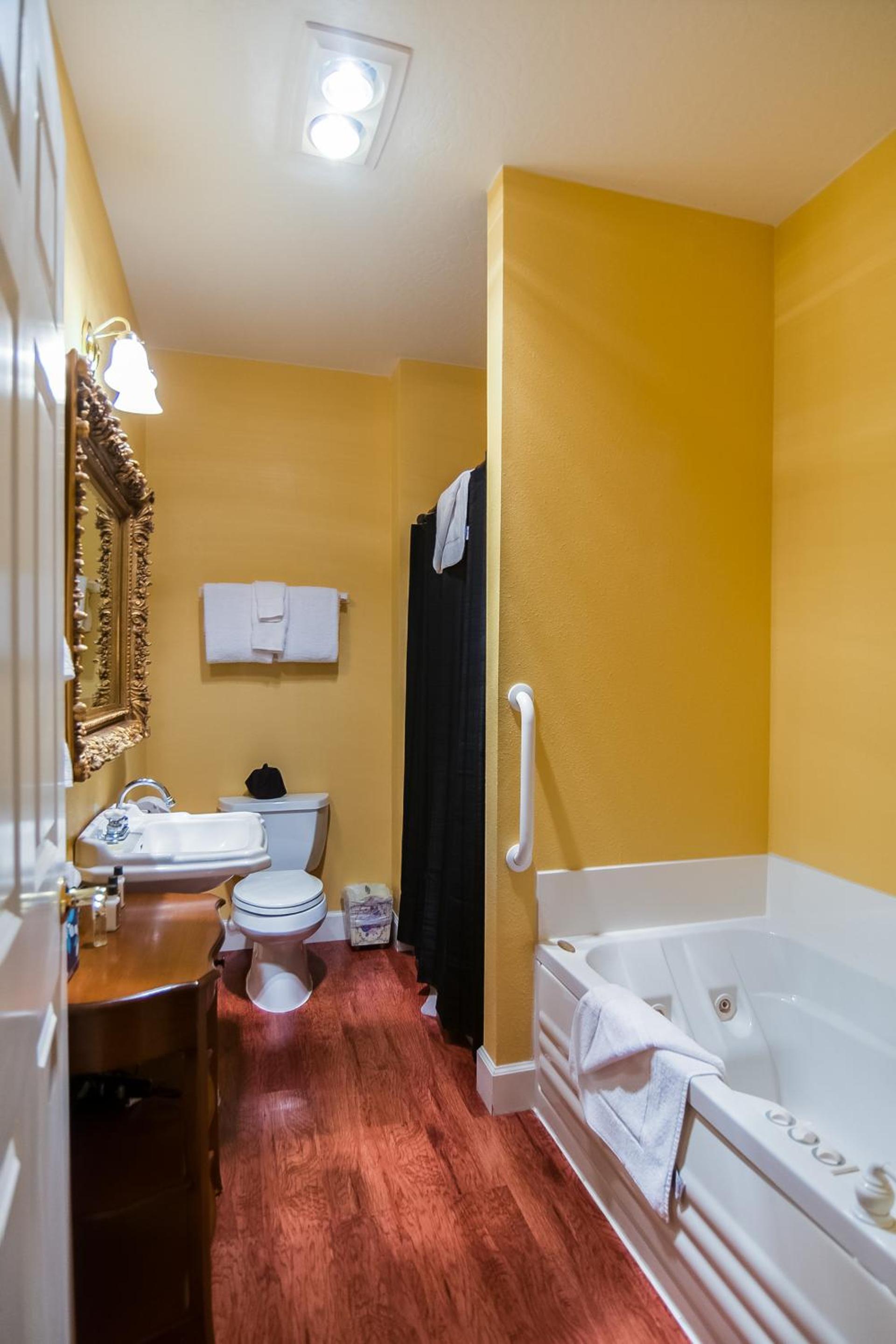 The Campbell House Inn photo 2