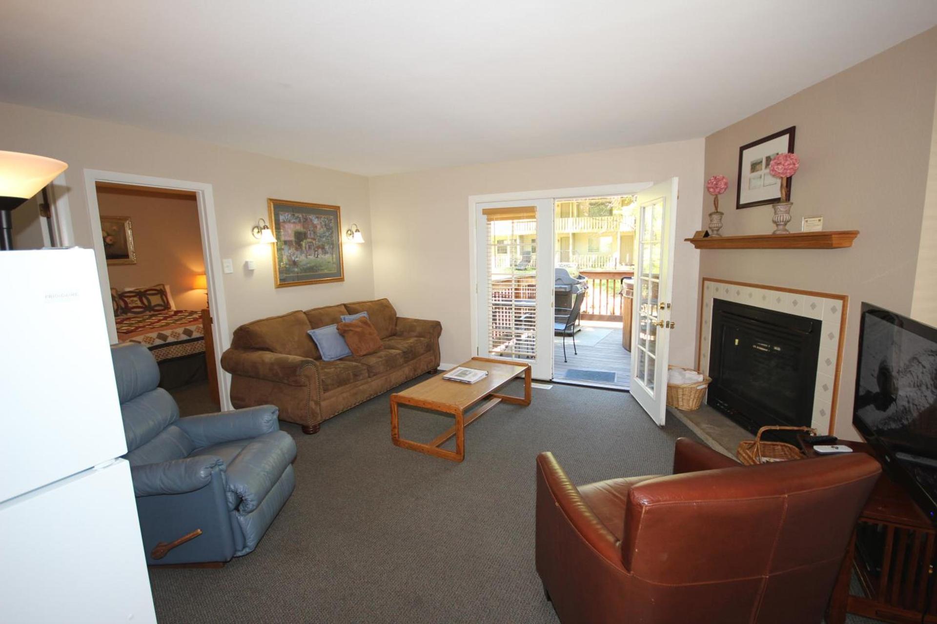 Streamside on Fall River photo 18