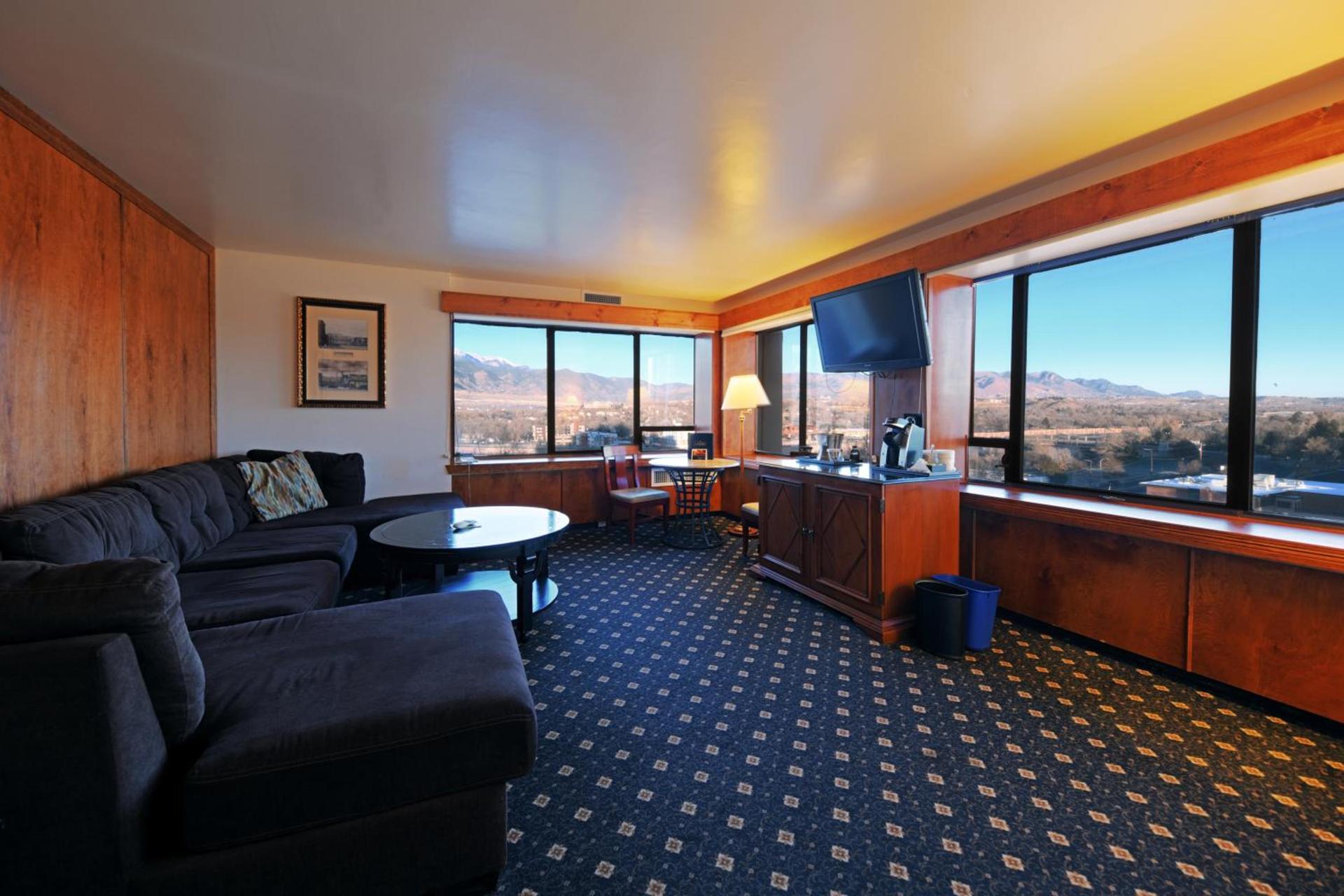 The Antlers, a Wyndham Hotel photo 71