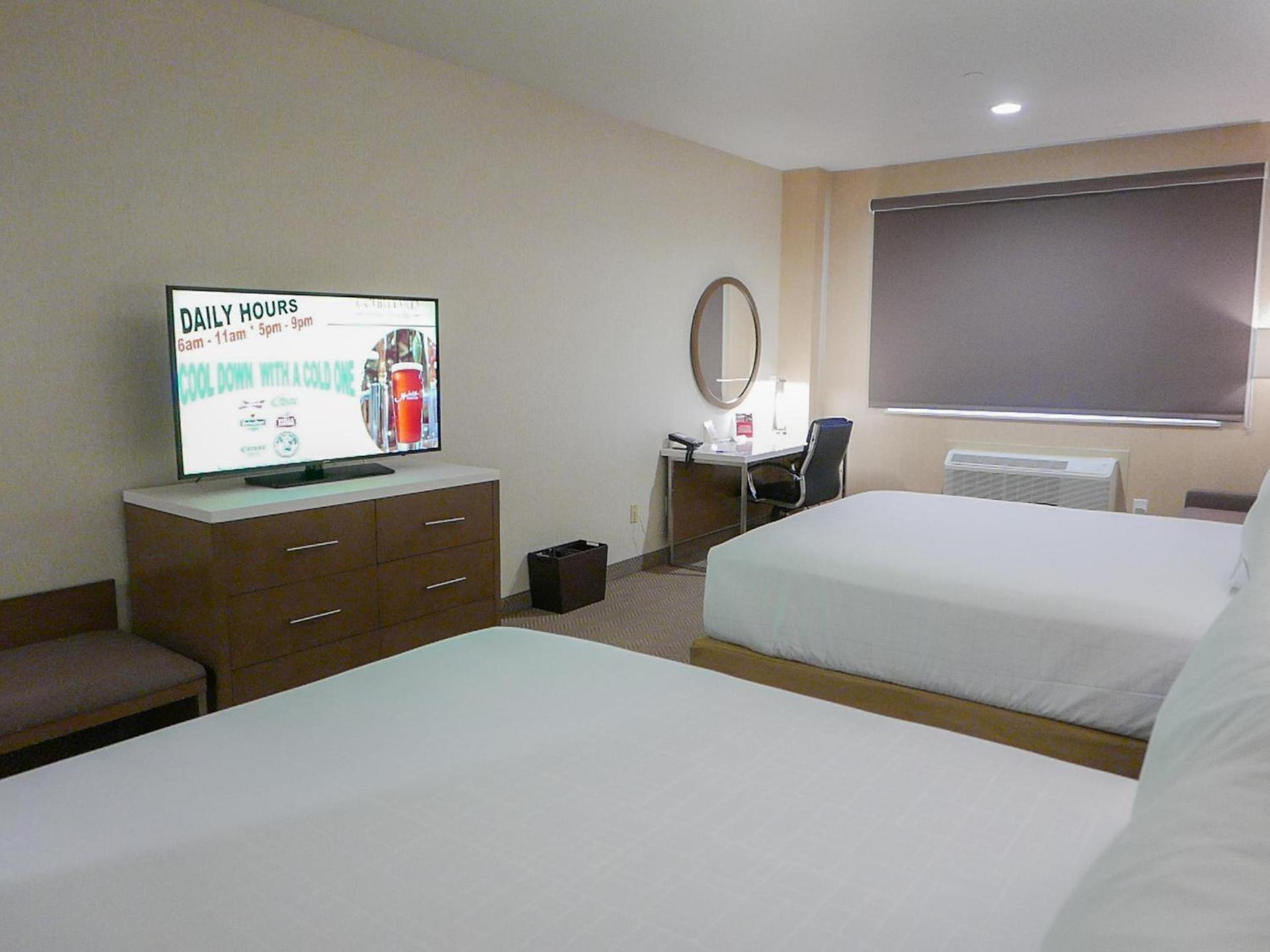 Wyndham Anaheim photo 95