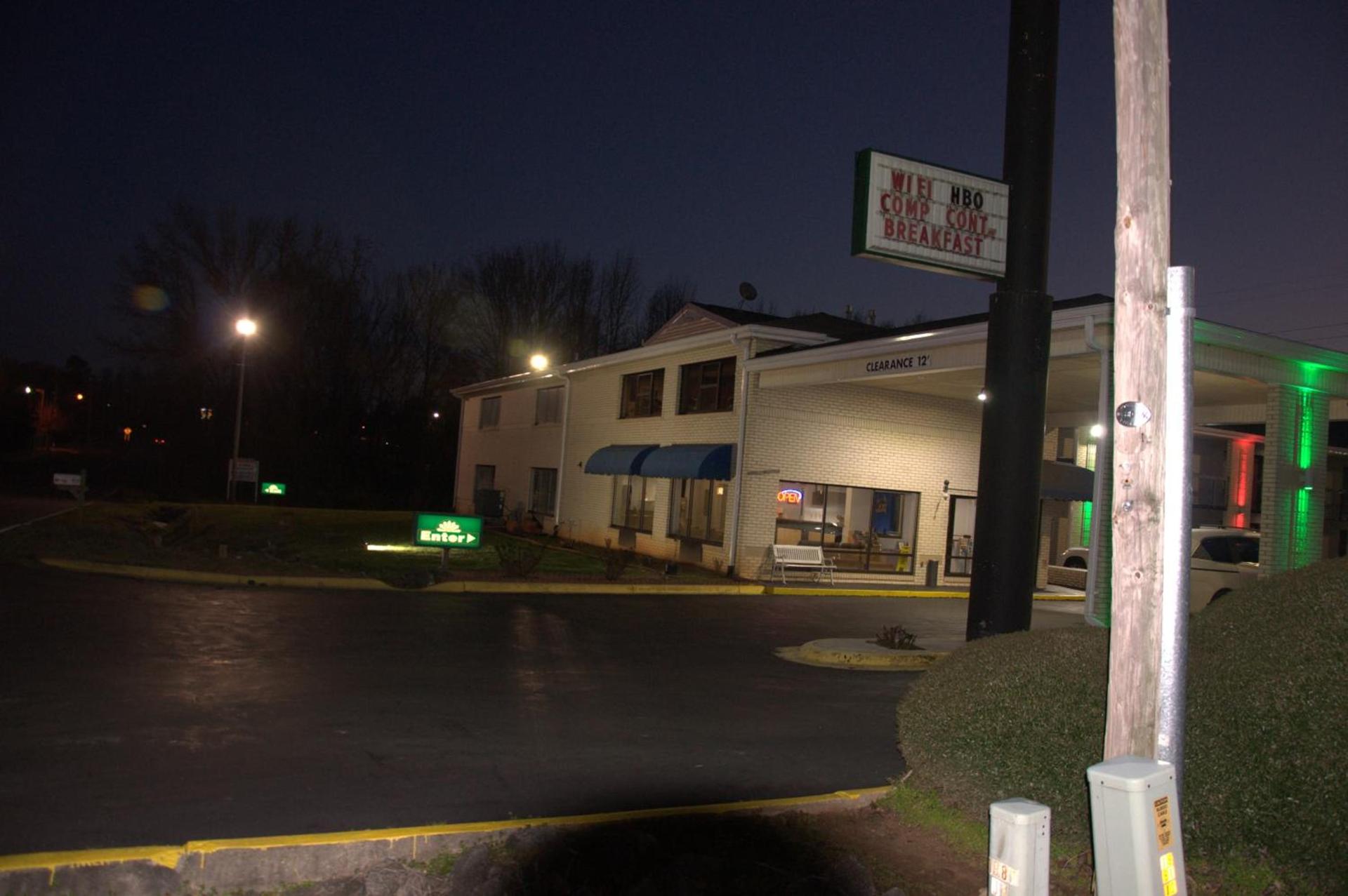 Bestway Inn photo 39