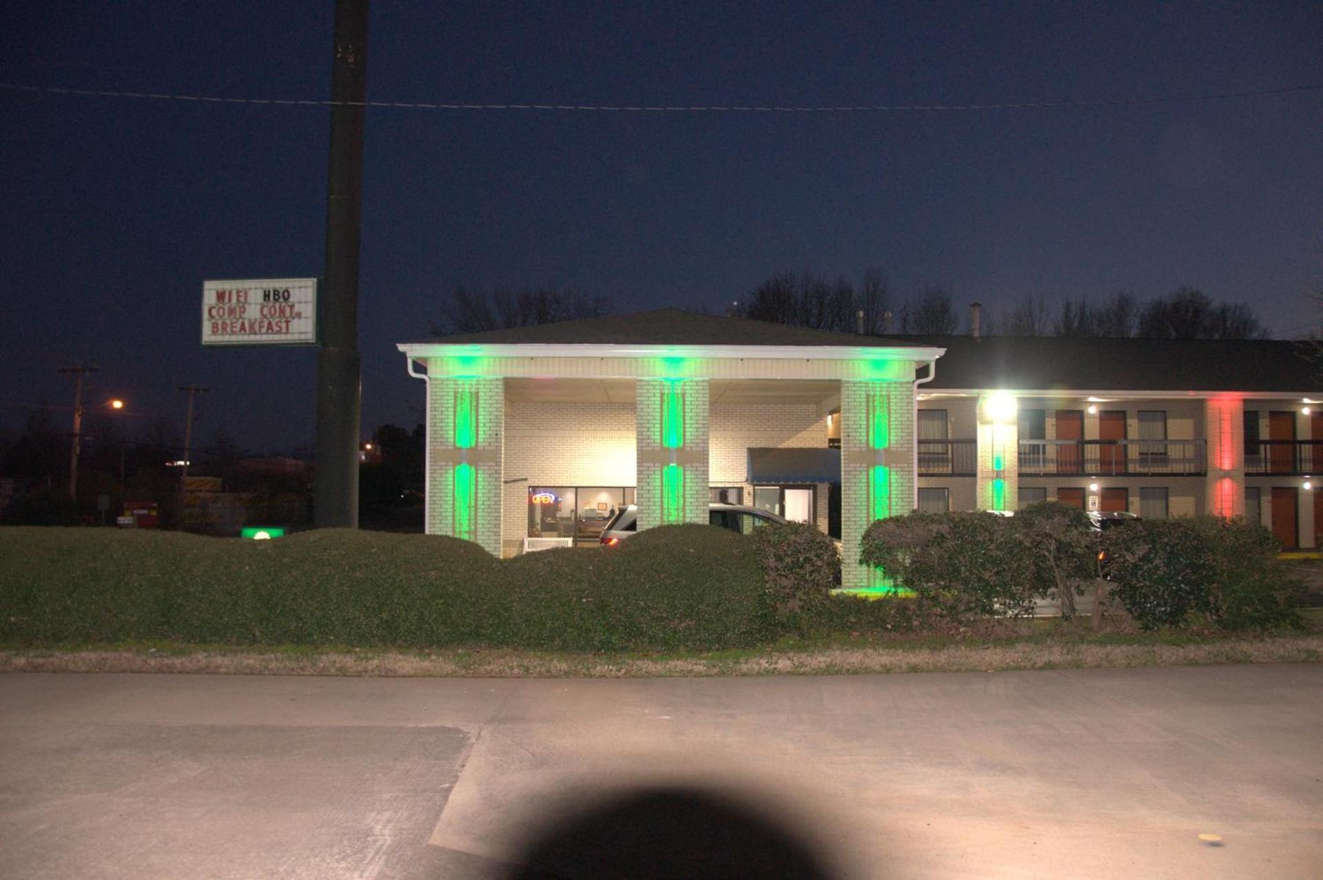 Bestway Inn photo 38