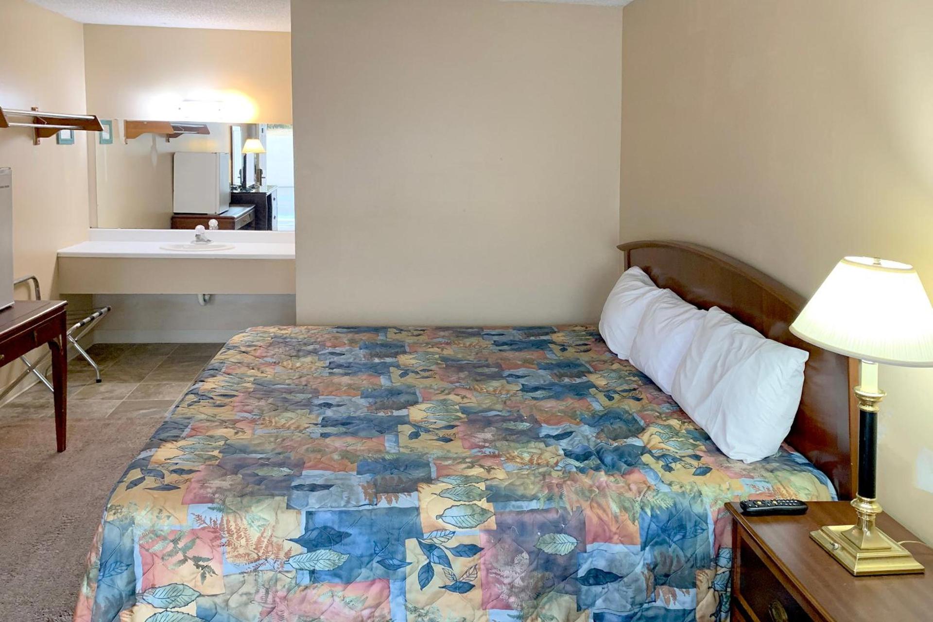OYO Hotel Branson MO-165 photo 31