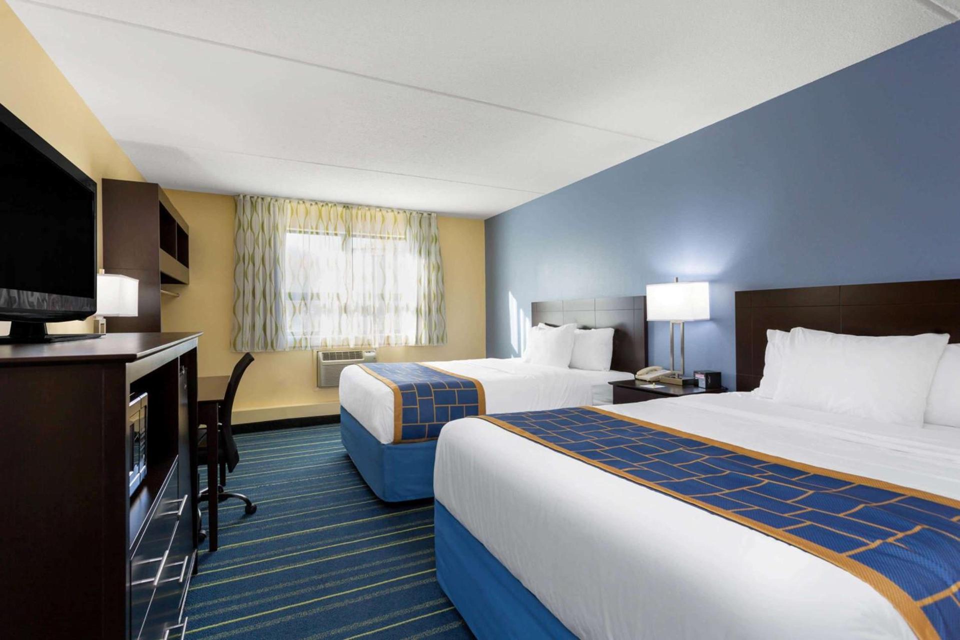Days Inn by Wyndham Augusta photo 22