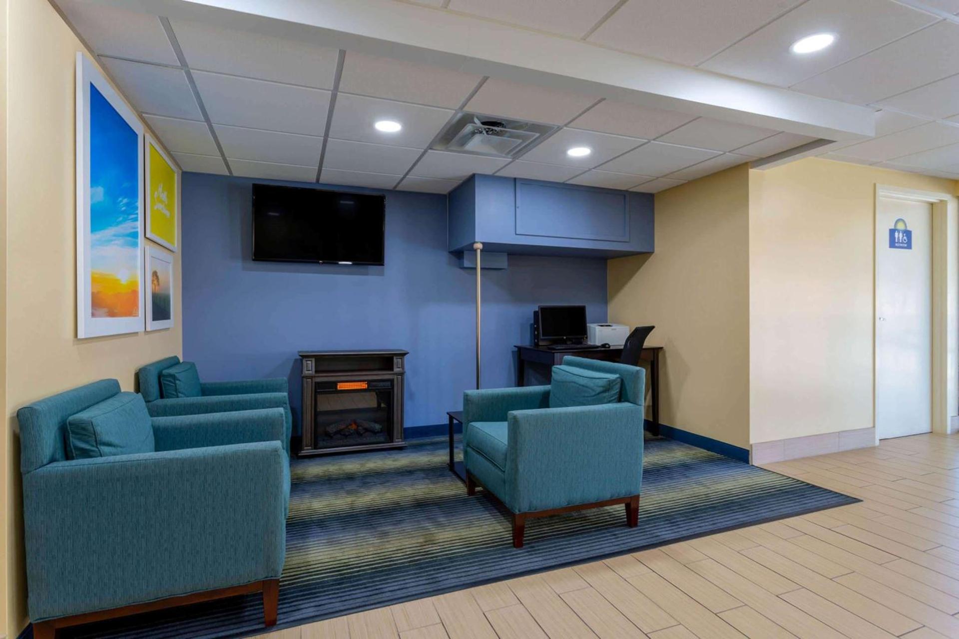 Days Inn by Wyndham Augusta — hotel in Augusta