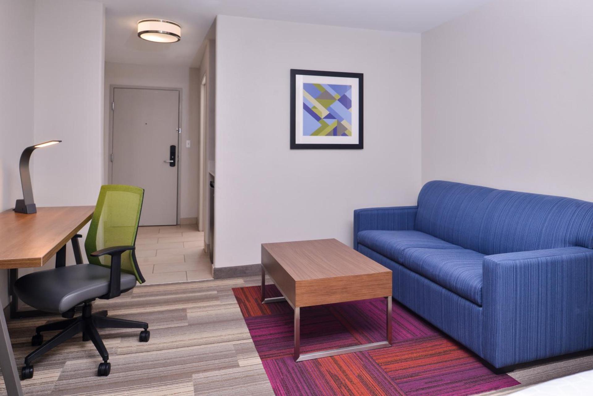 Holiday Inn Express Hotel & Suites Elgin by IHG photo 34