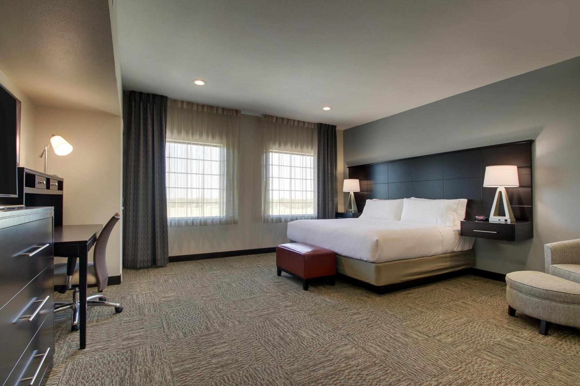 Staybridge Suites Plano - The Colony by IHG photo 60