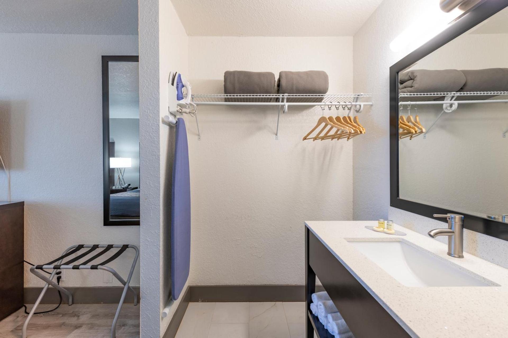 Hotel Monreale Express International Drive Orlando photo 19