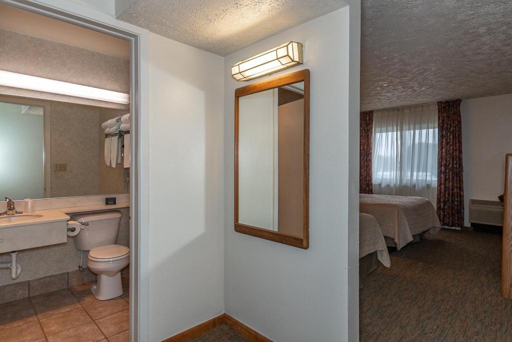 Americas Best Value Inn Ashtabula/Austinburg photo 20