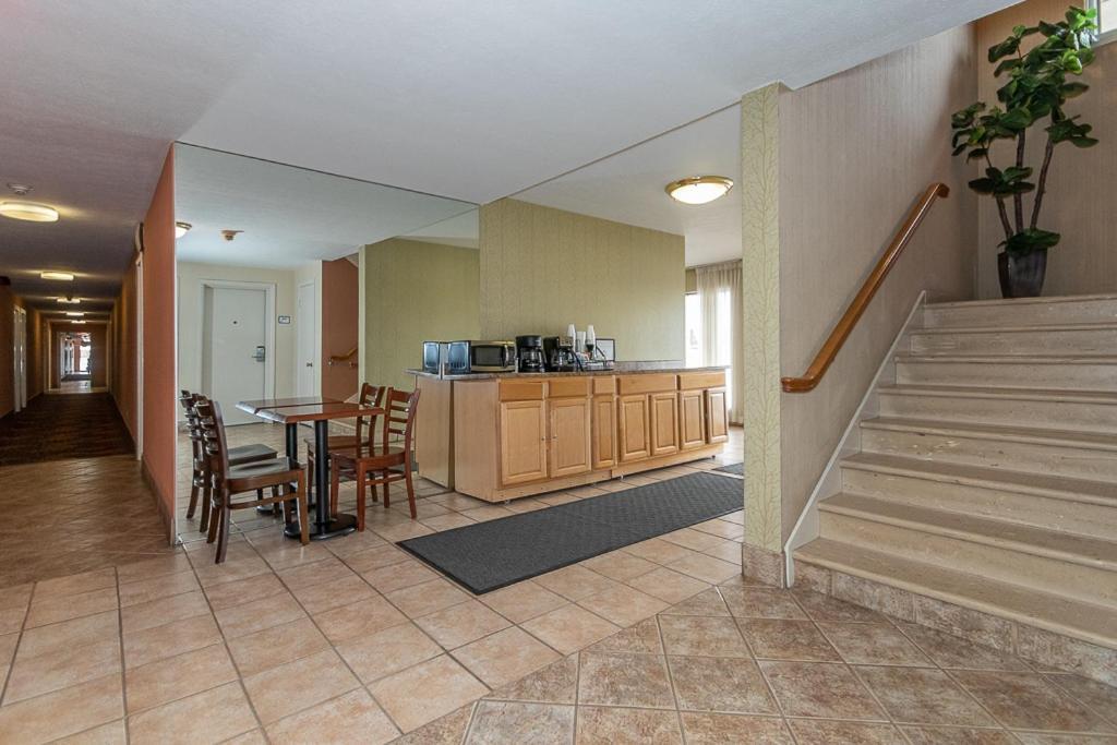 Americas Best Value Inn Ashtabula/Austinburg photo 3