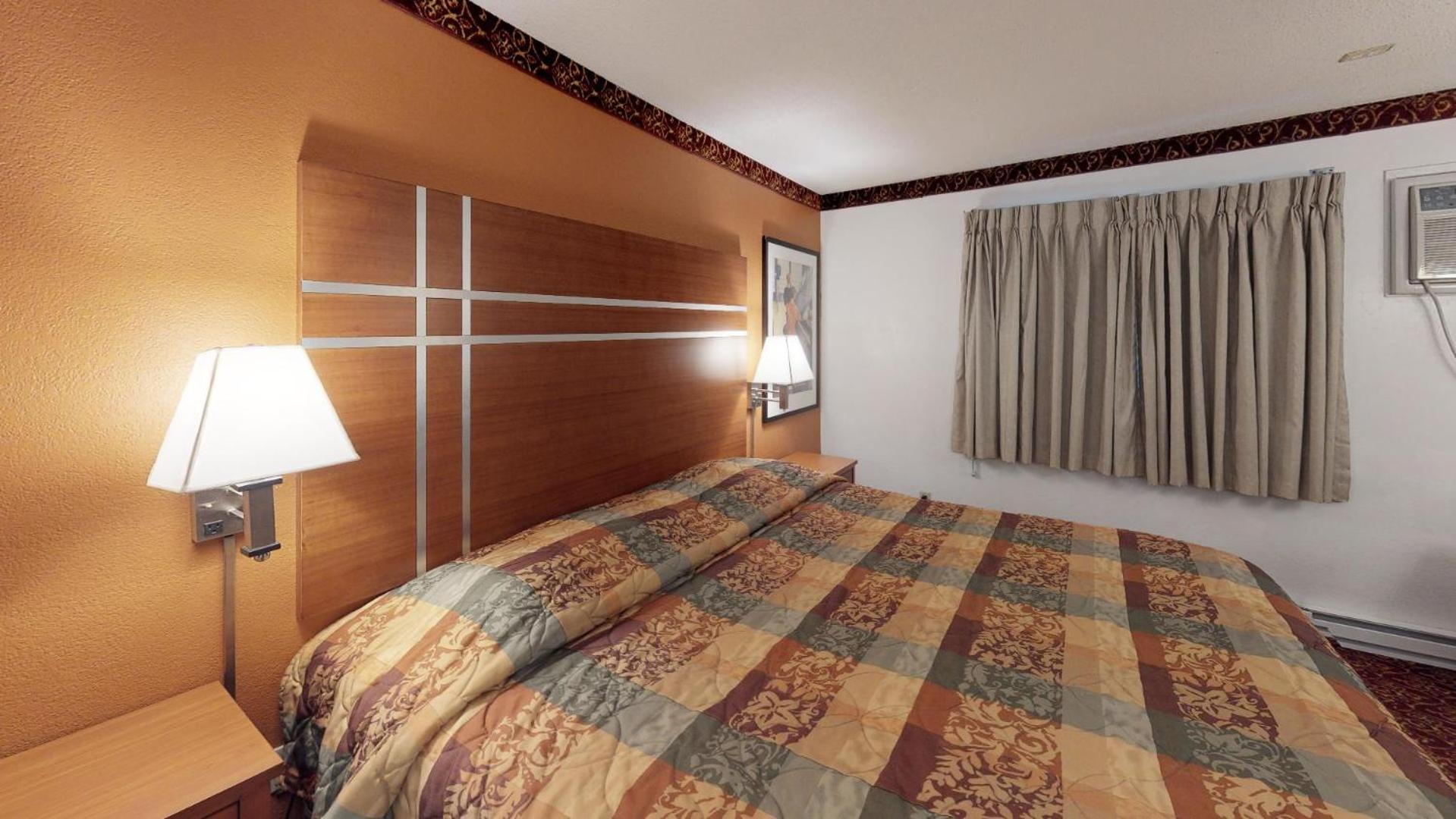 Waconia Inn and Suites photo 10