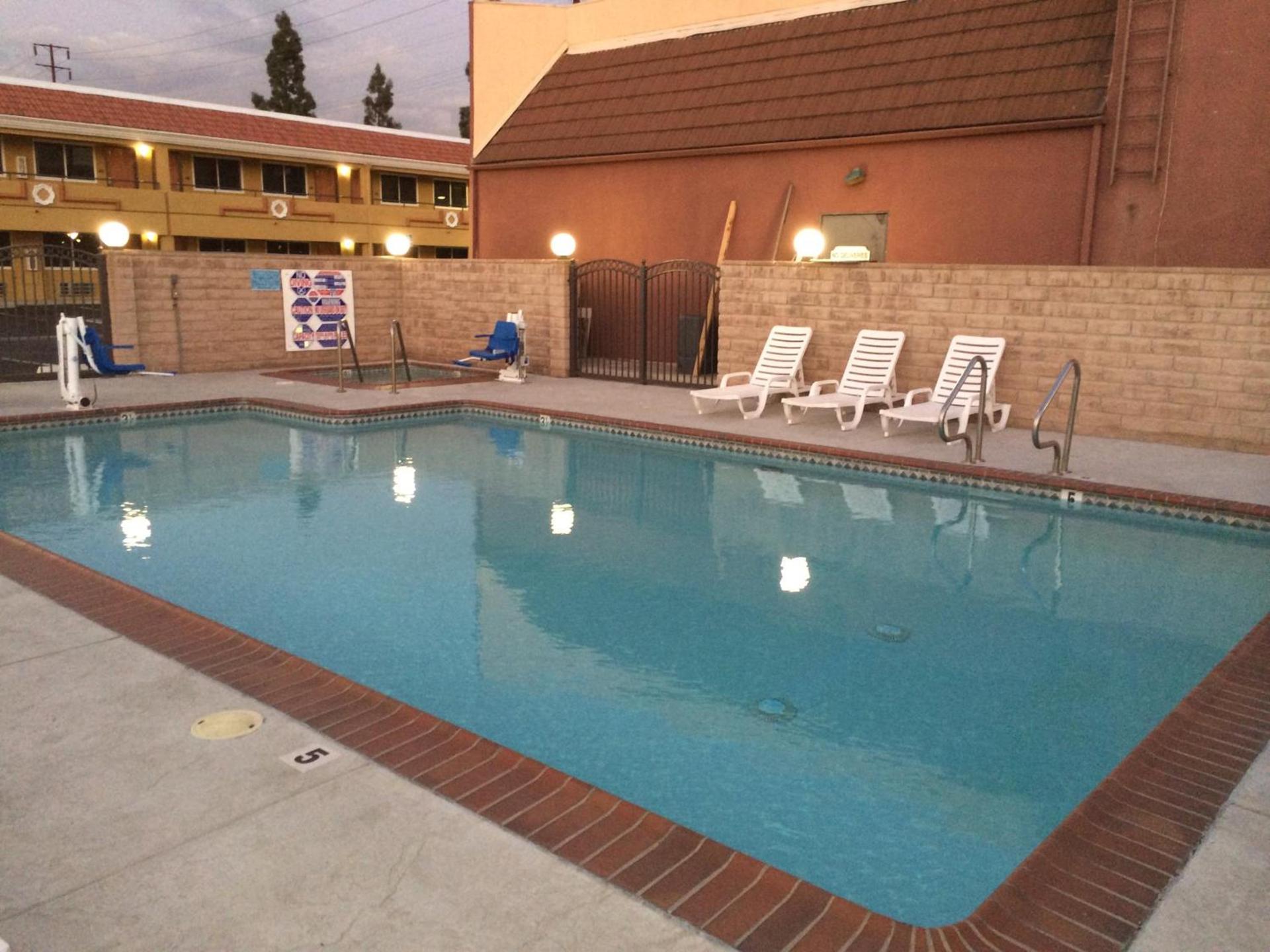 Americas Best Value Inn - Azusa/Pasadena photo 22