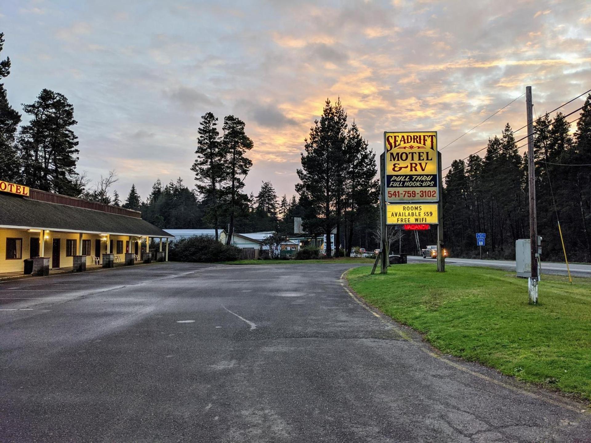 Seadrift Motel & RV Park photo 1