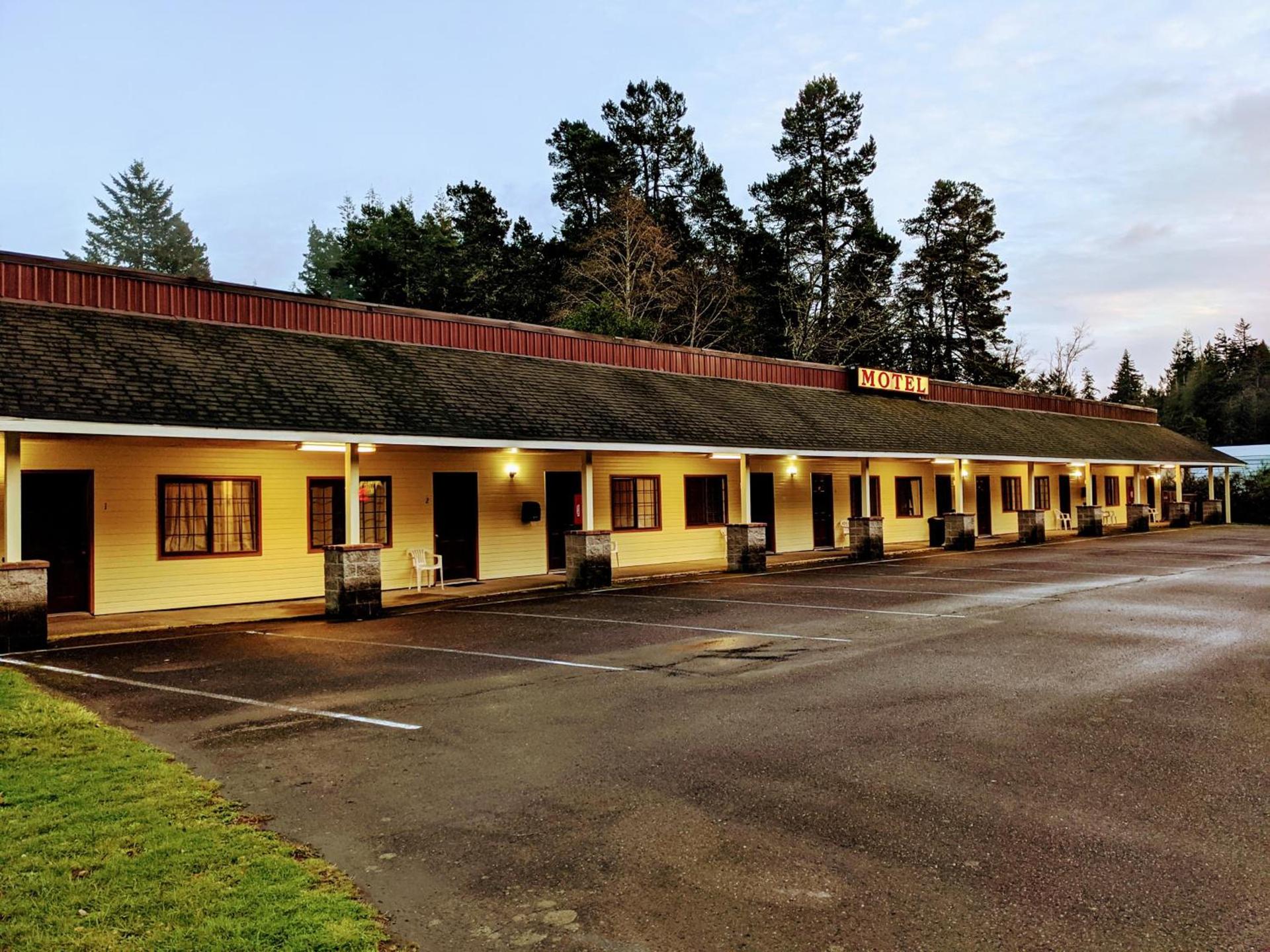 Seadrift Motel & RV Park photo 10