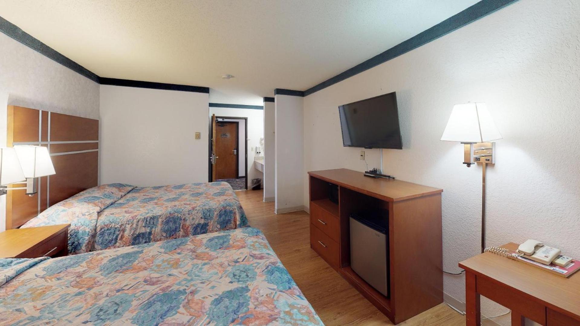 Waconia Inn and Suites photo 18