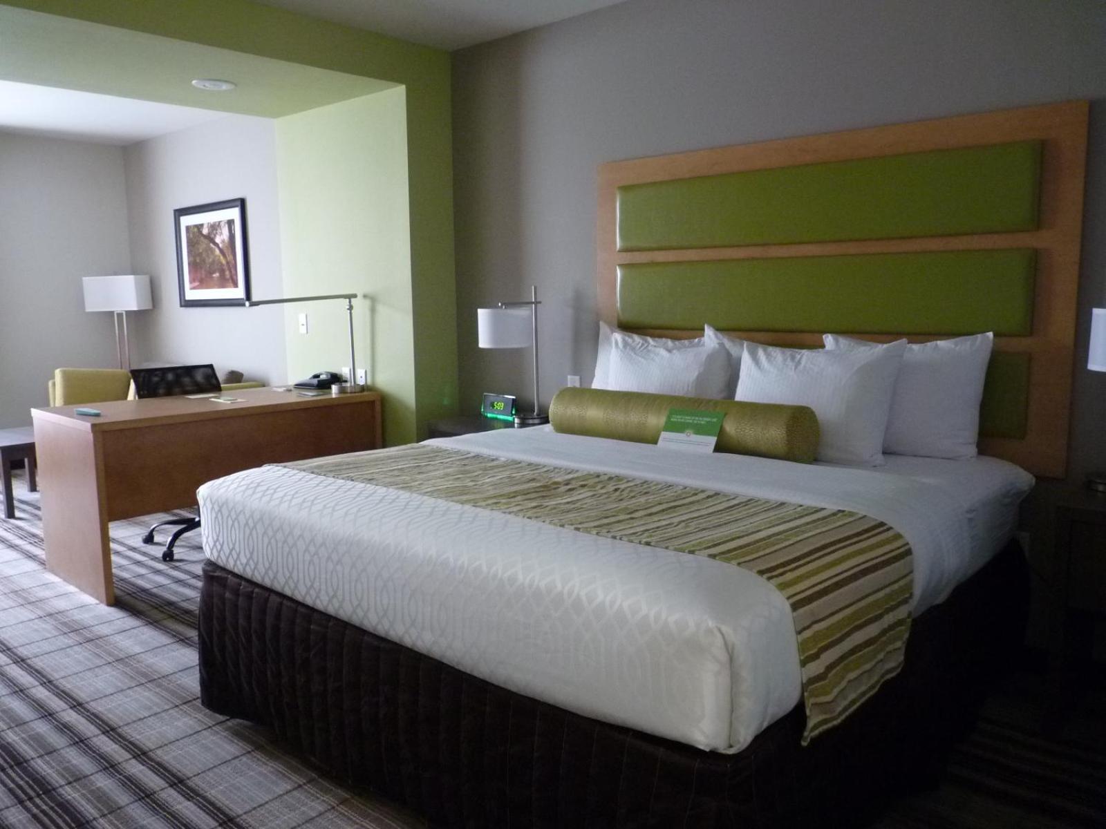 La Quinta by Wyndham Paducah photo 25