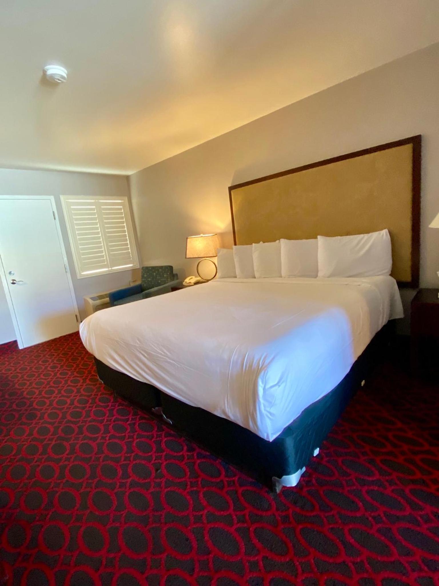 Morro Shores Inn And Suites photo 46