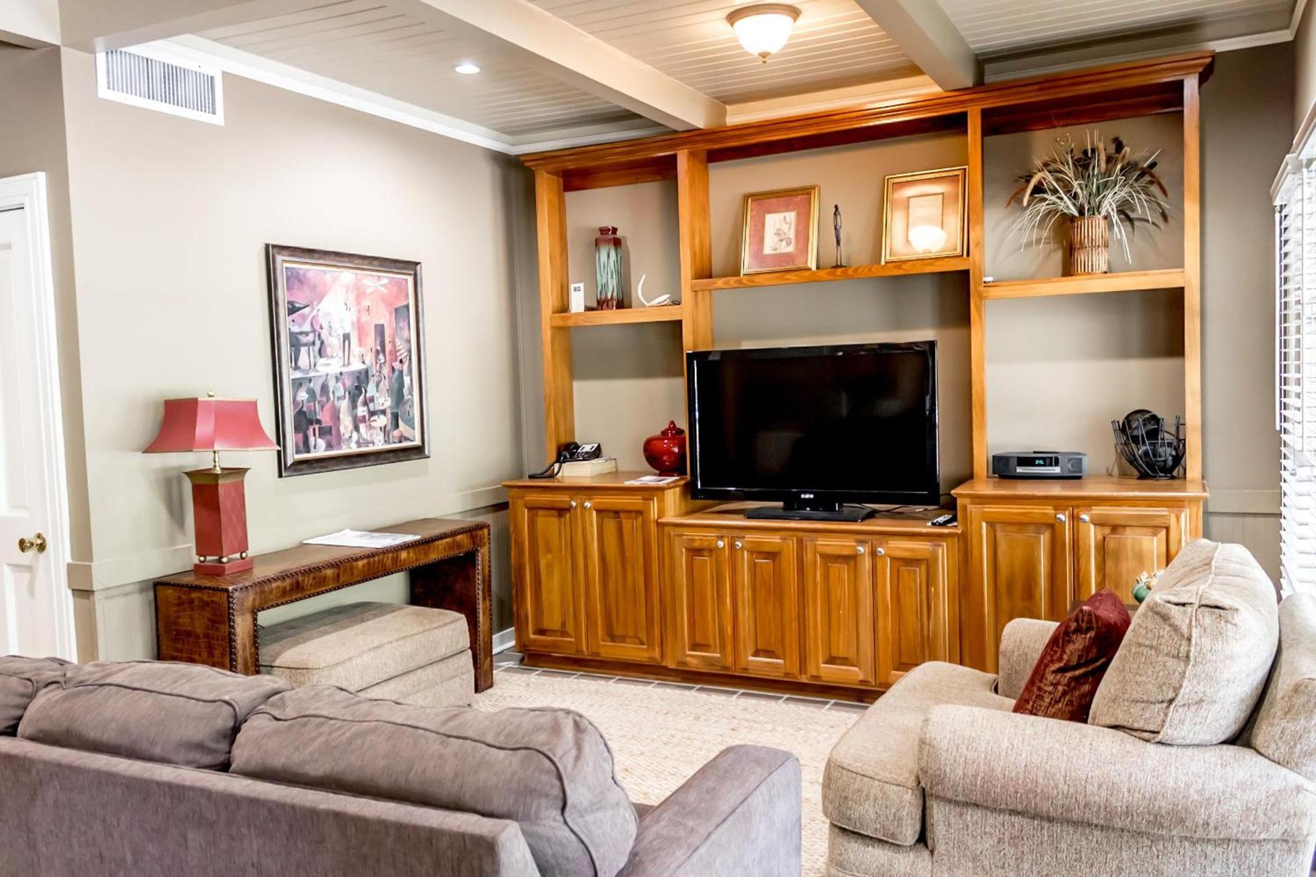 The Lodge at The Bluffs photo 24